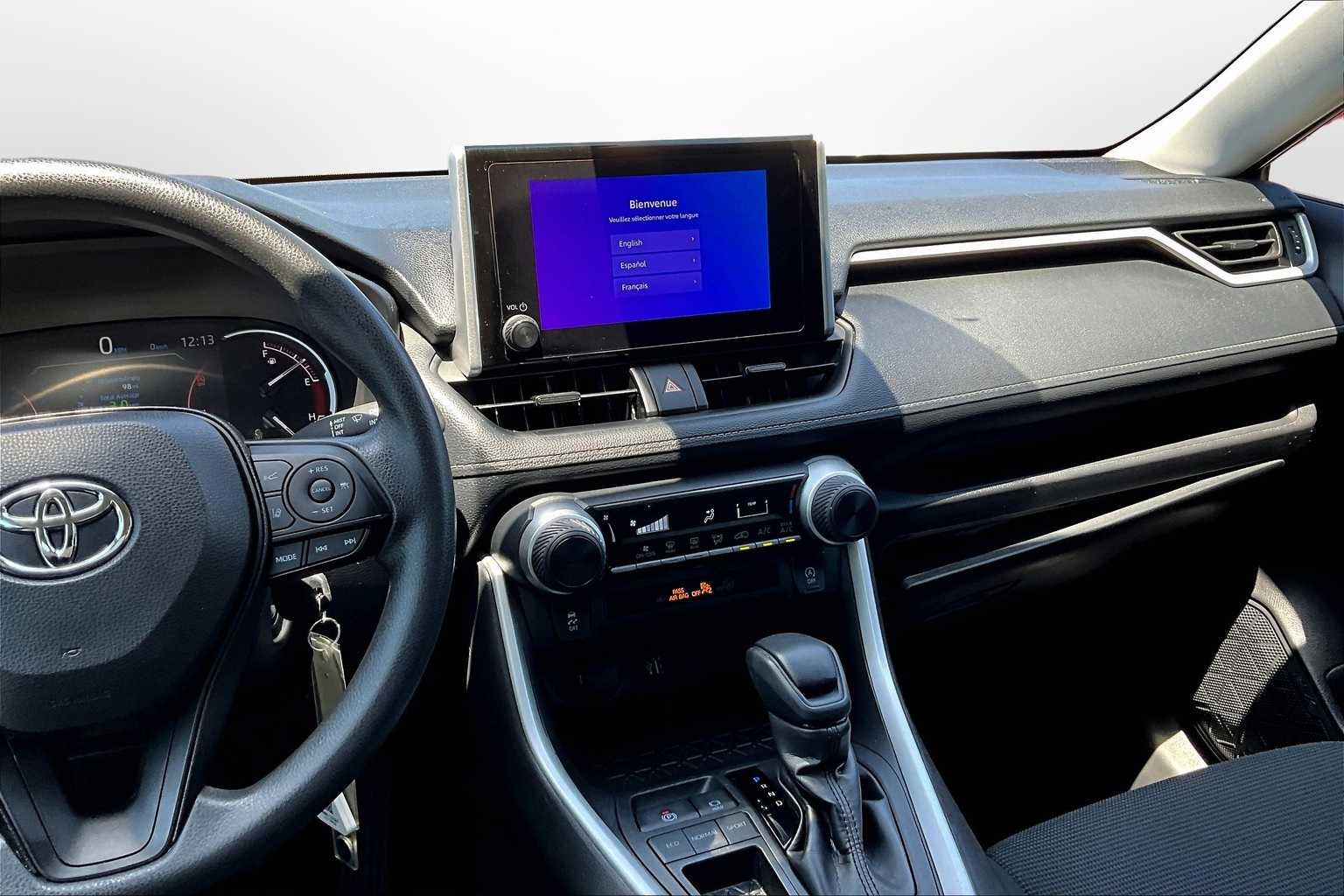 Thumbnail: 2024 Toyota RAV4 - 6