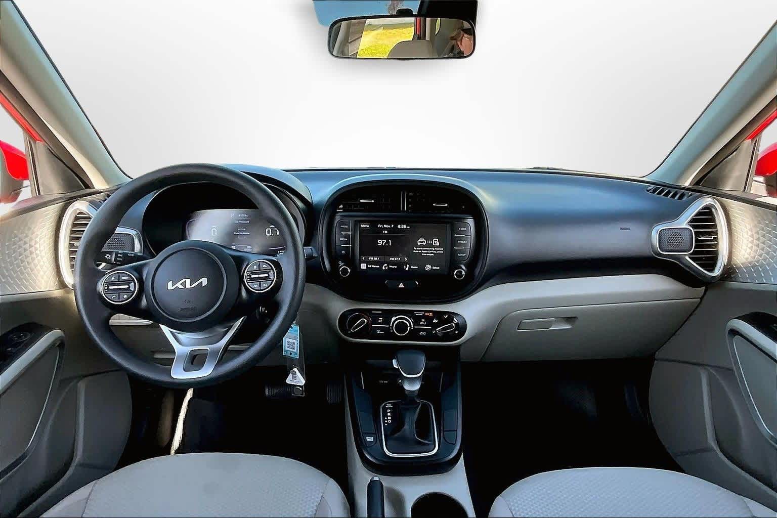 Thumbnail: 2023 Kia Soul - 14