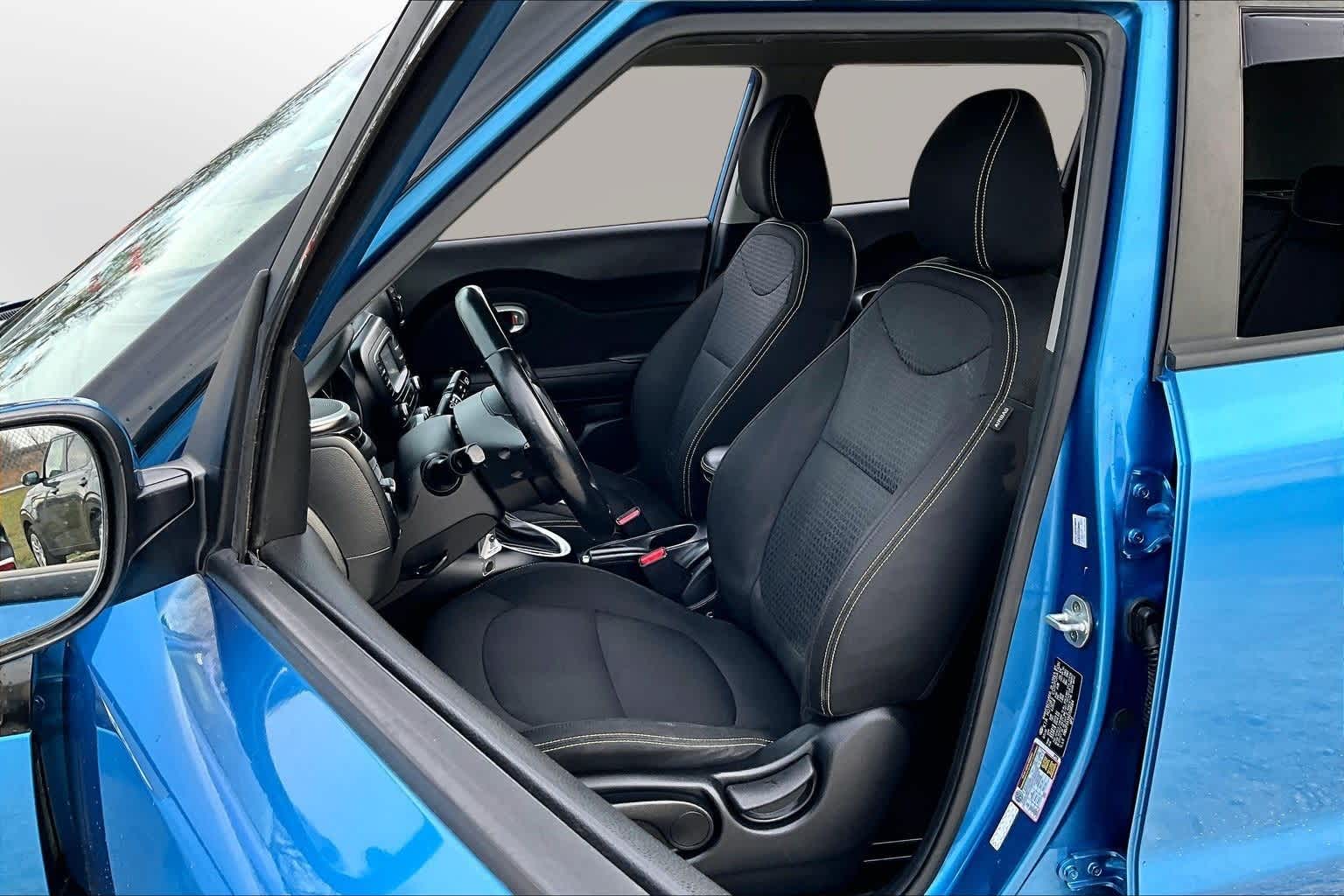 Thumbnail: 2016 Kia Soul - 24