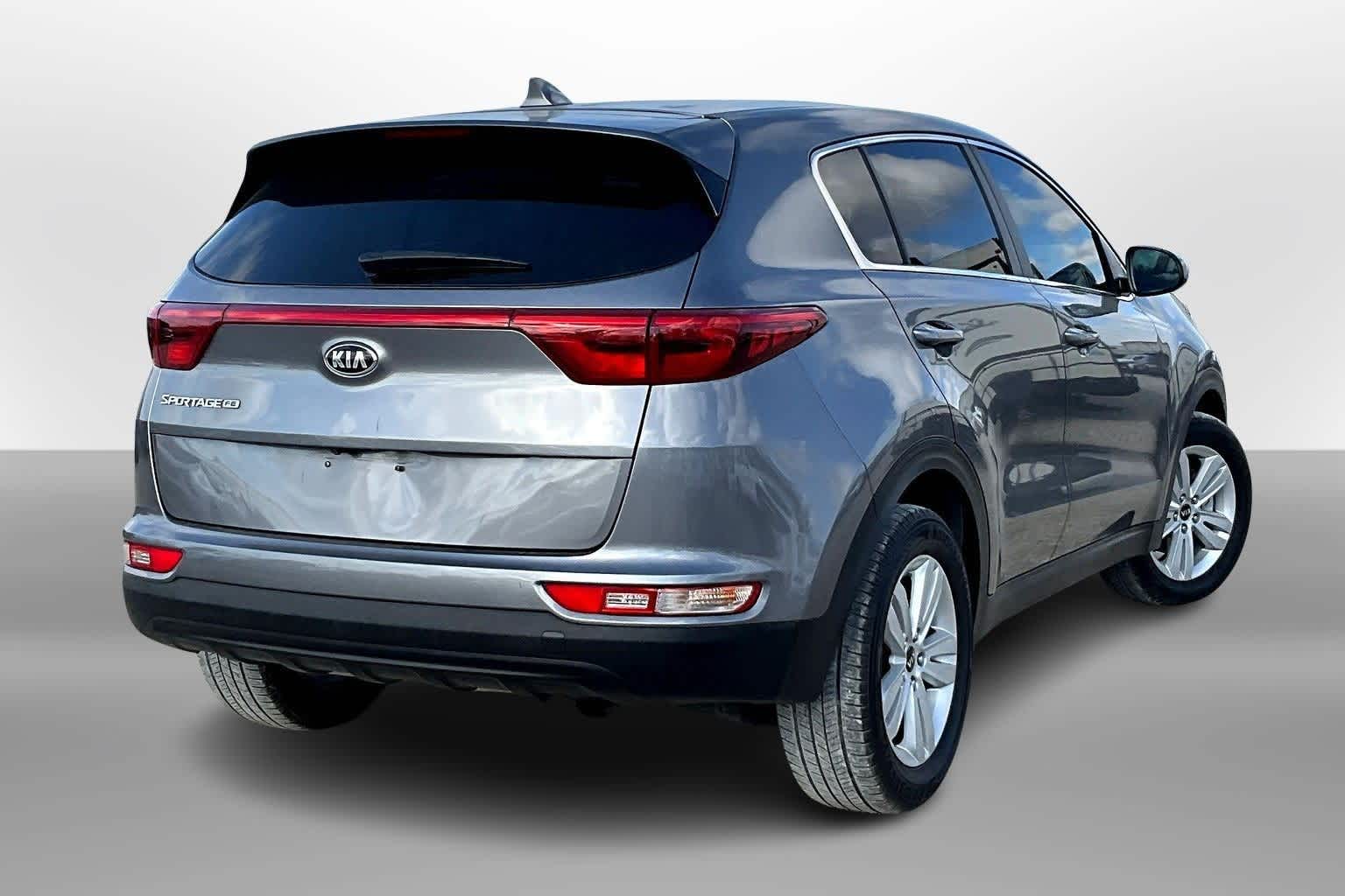 Thumbnail: 2017 Kia Sportage - 2