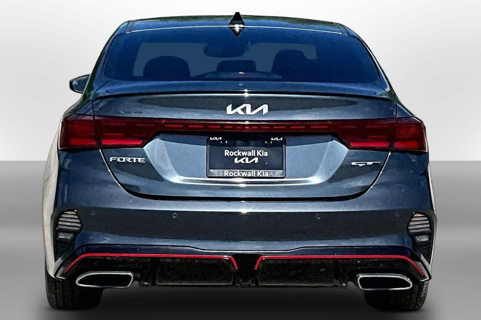 Thumbnail: 2023 Kia Forte - 3