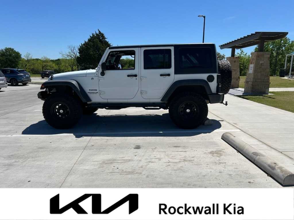 Thumbnail: 2014 Jeep Wrangler - 1