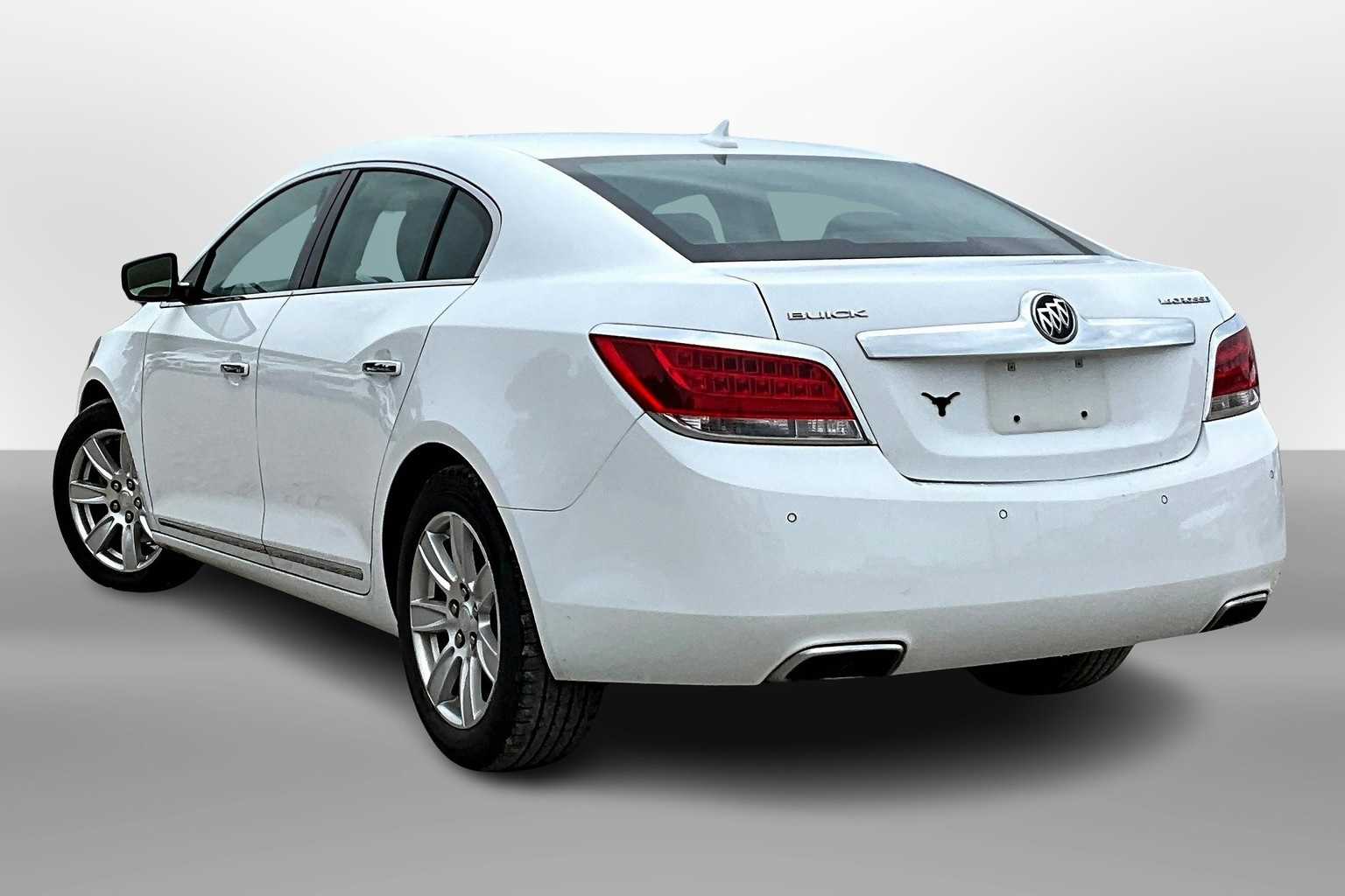 Thumbnail: 2012 Buick LaCrosse - 11