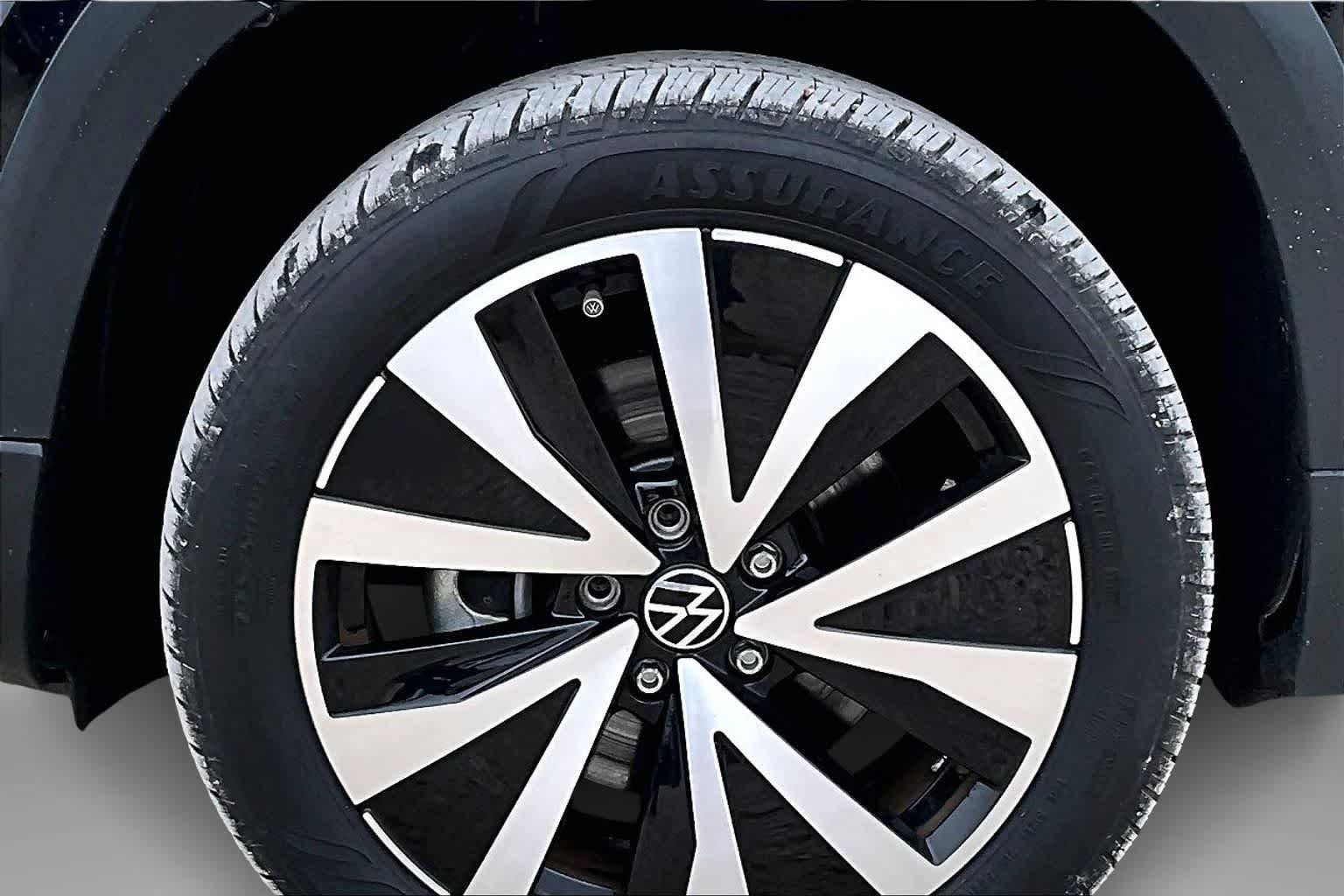 Thumbnail: 2022 Volkswagen Taos - 8