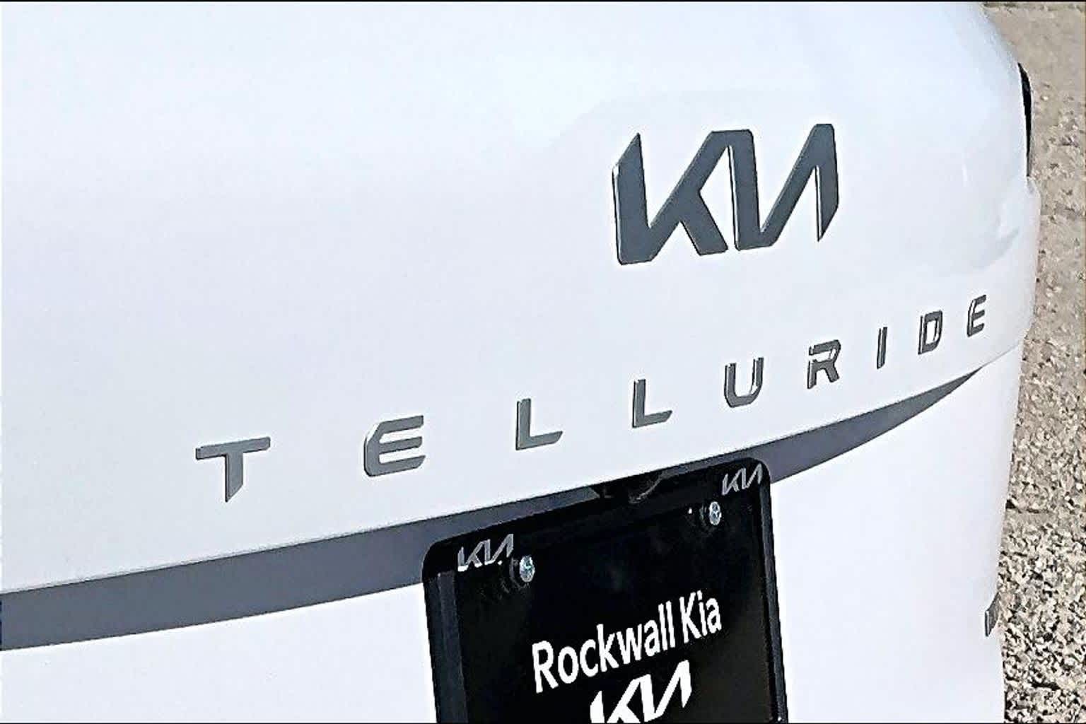 Thumbnail: 2024 Kia Telluride - 30