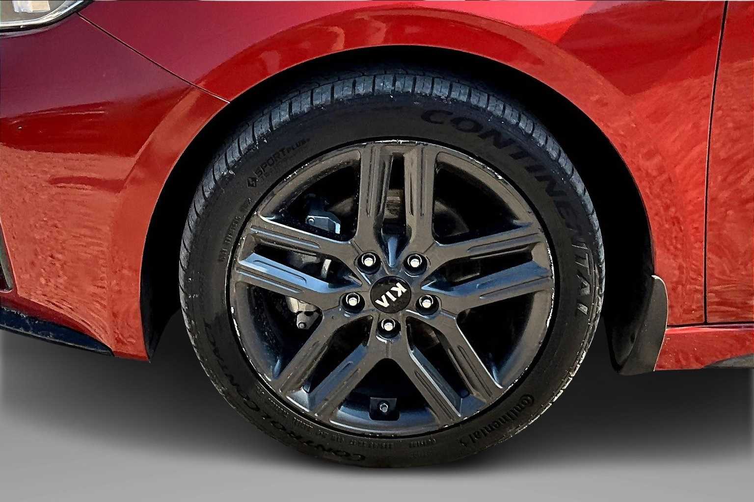 Thumbnail: 2020 Kia Forte - 8