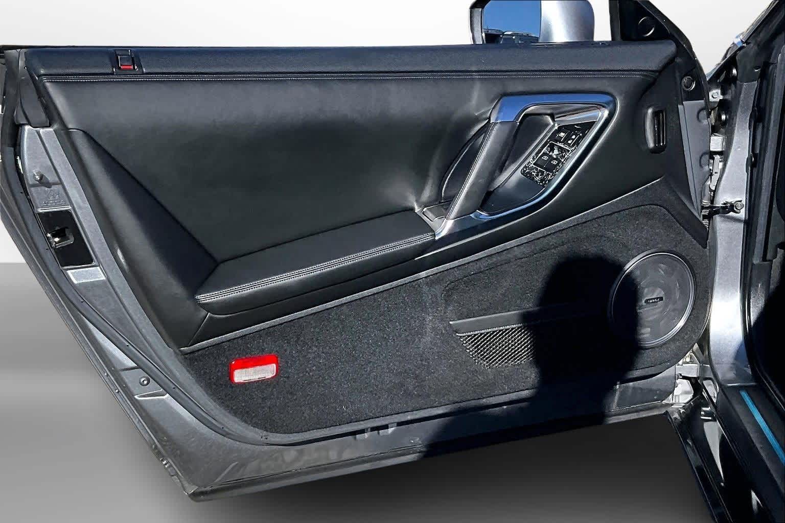 Thumbnail: 2010 Nissan GT-R - 14