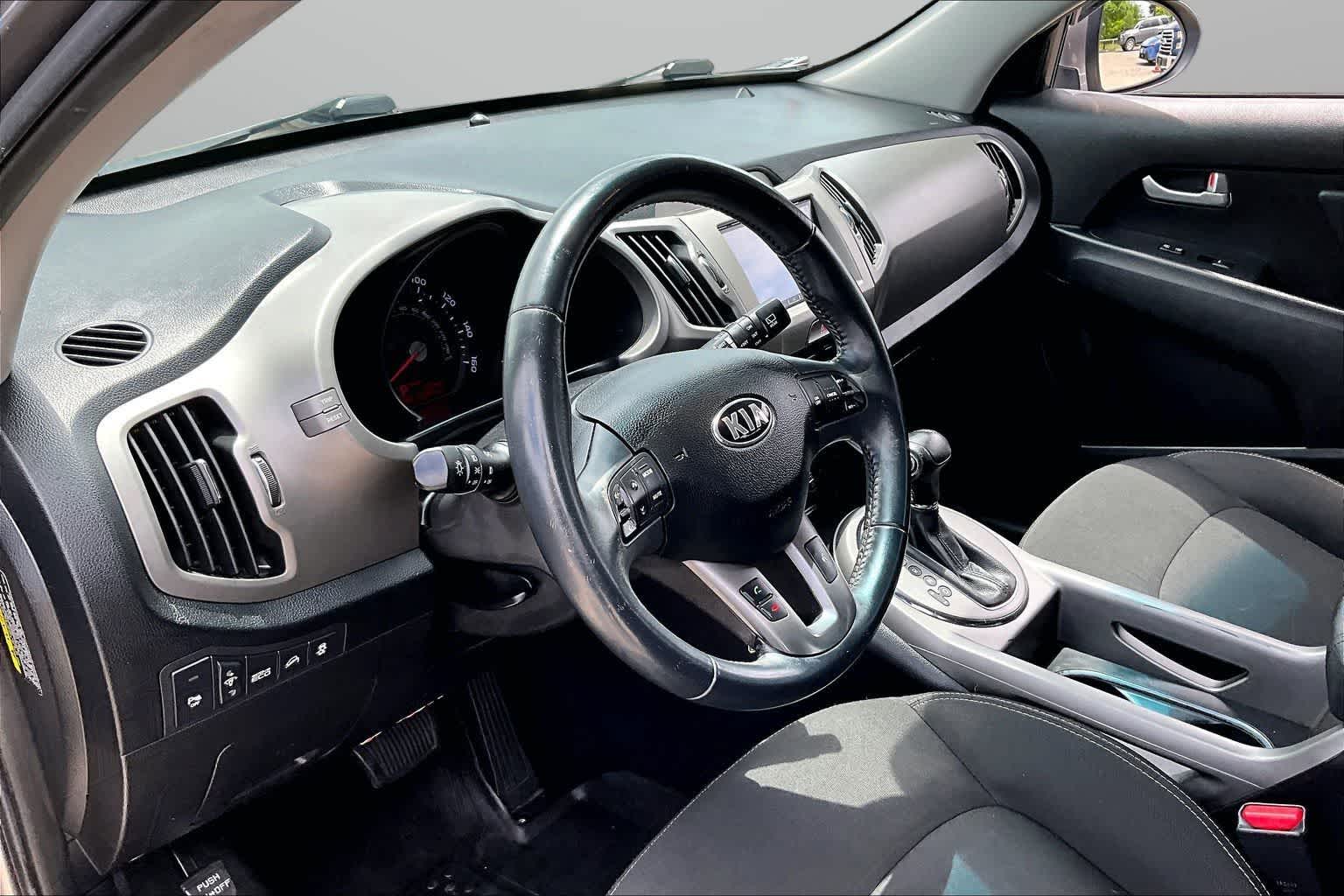 Thumbnail: 2014 Kia Sportage - 12