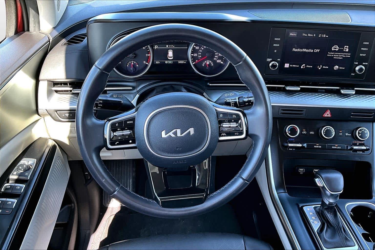 Thumbnail: 2024 Kia Carnival - 5