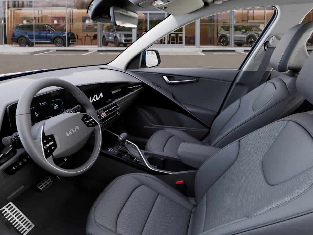 Thumbnail: 2025 Kia Niro - 17