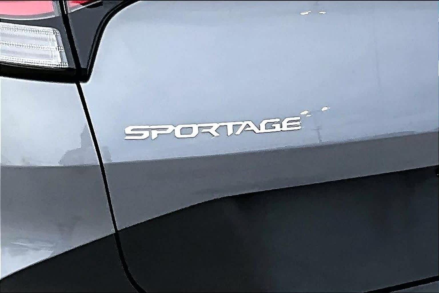 Thumbnail: 2023 Kia Sportage - 31