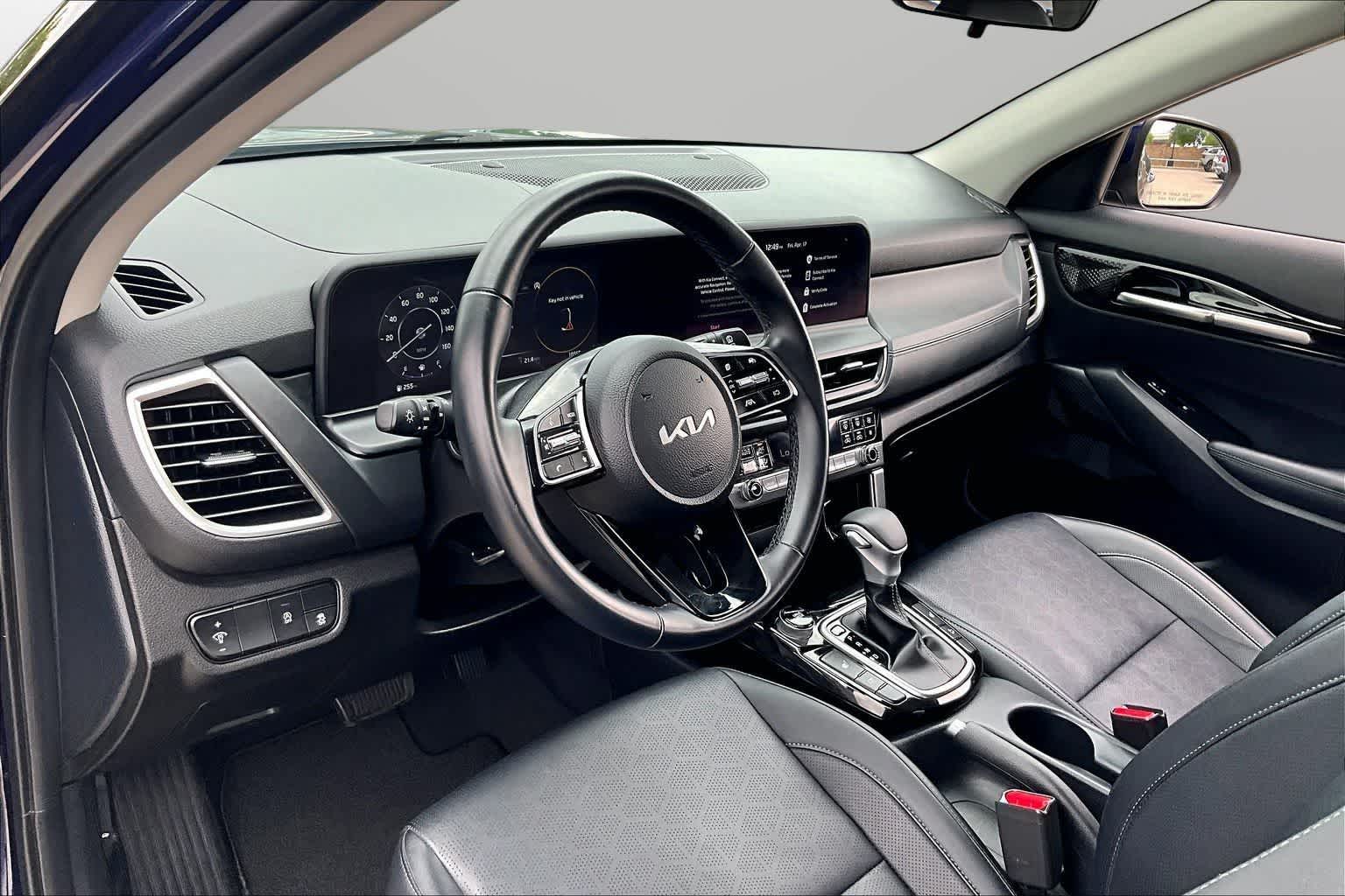 Thumbnail: 2024 Kia Seltos - 12