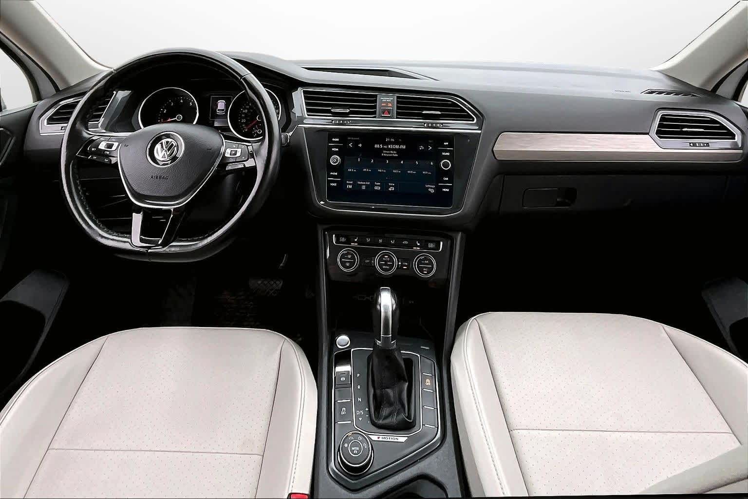 Thumbnail: 2018 Volkswagen Tiguan - 14