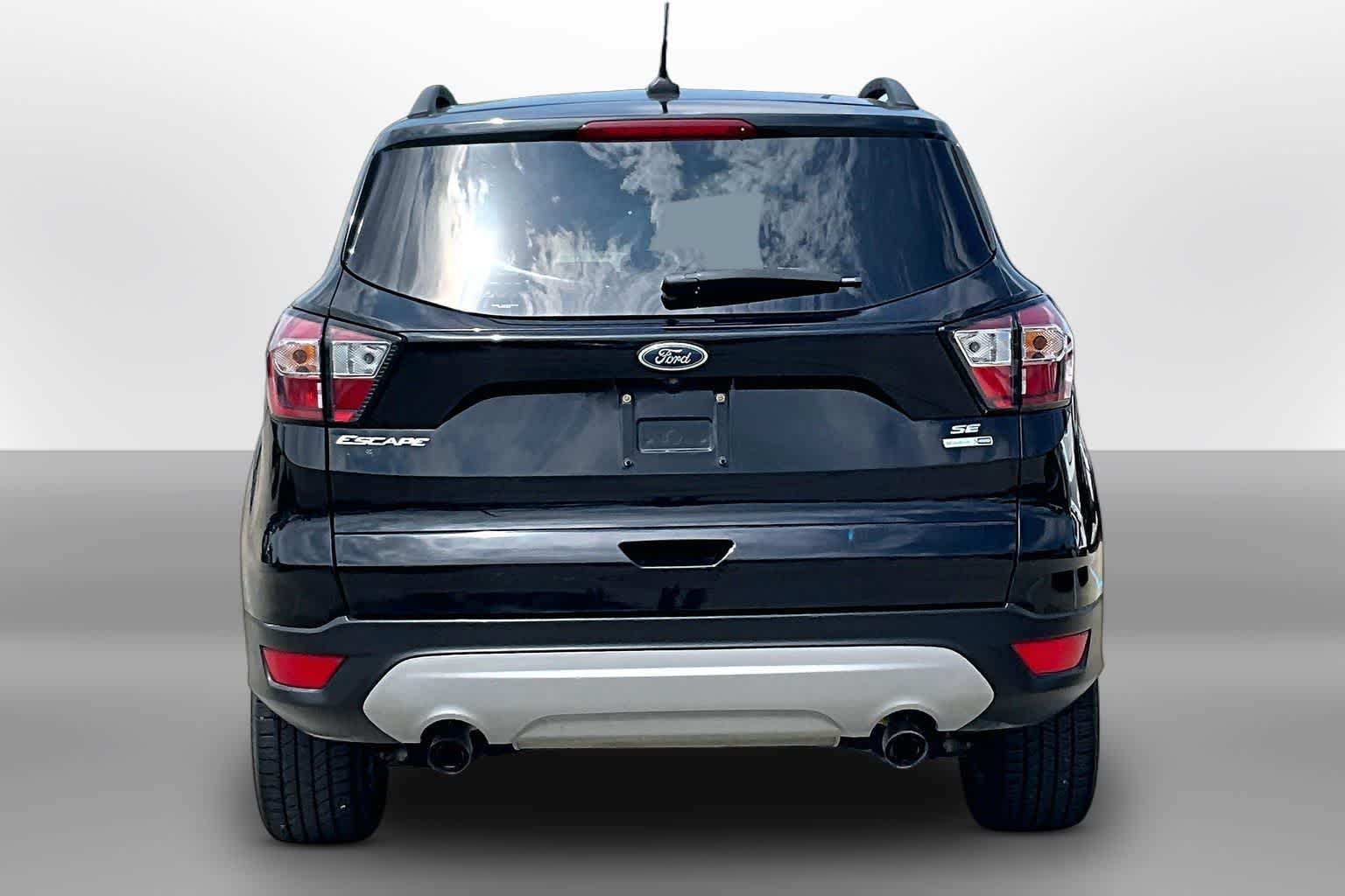 Thumbnail: 2018 Ford Escape - 4