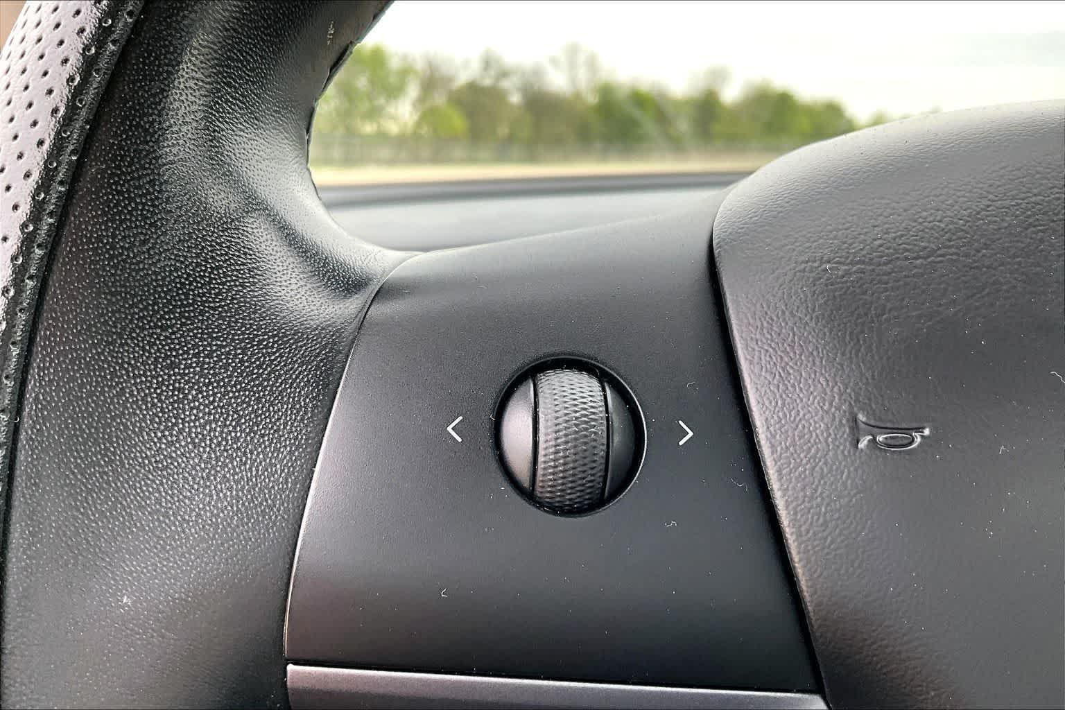 Thumbnail: 2018 Tesla Model 3 - 17