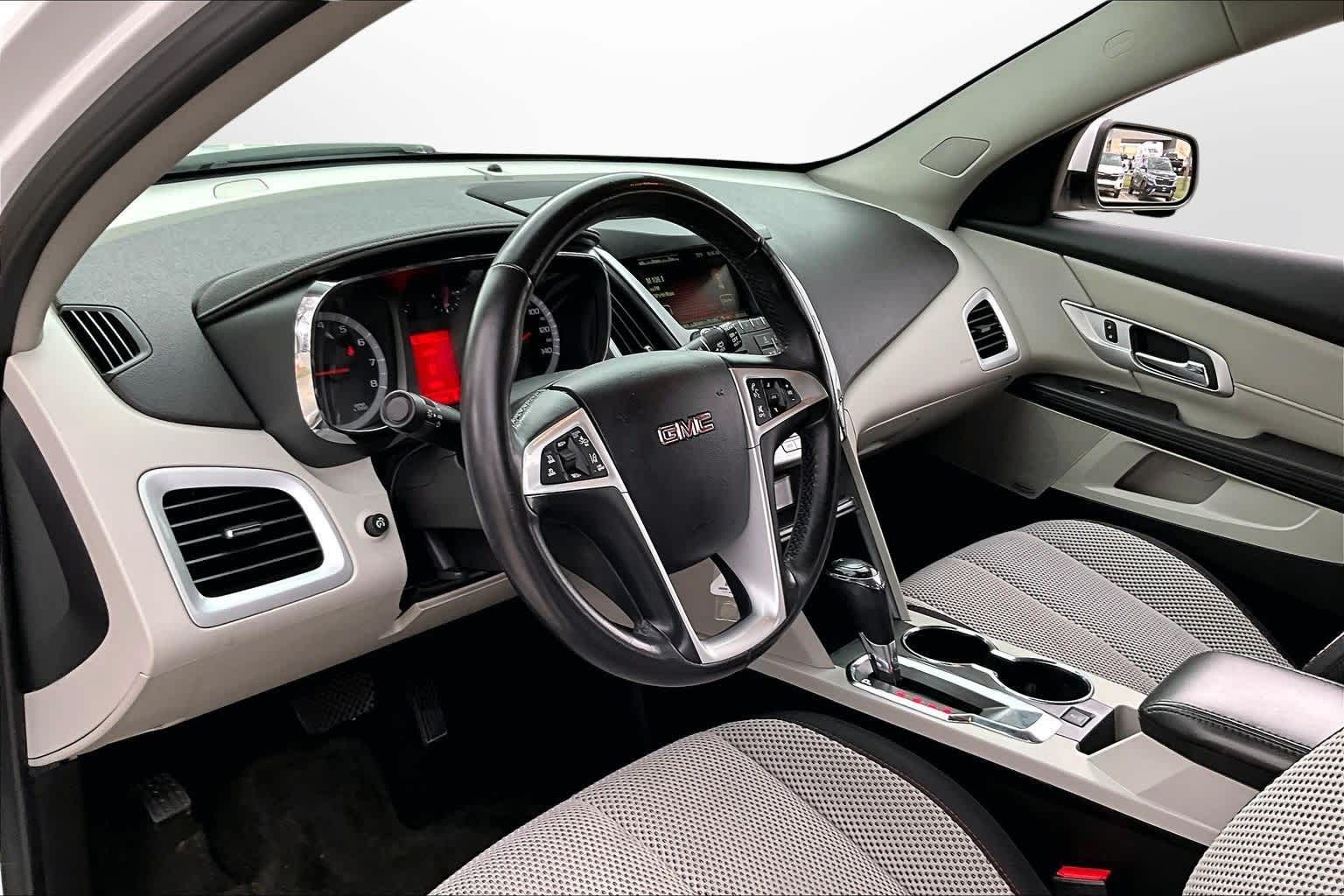 Thumbnail: 2017 GMC Terrain - 12