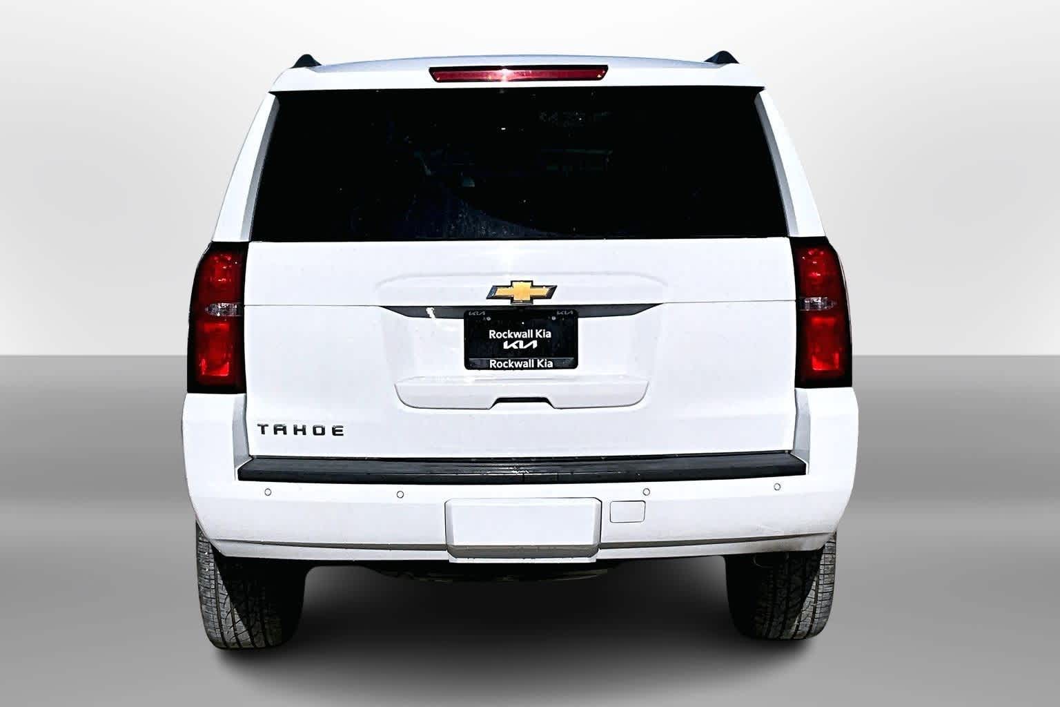 Thumbnail: 2016 Chevrolet Tahoe - 4