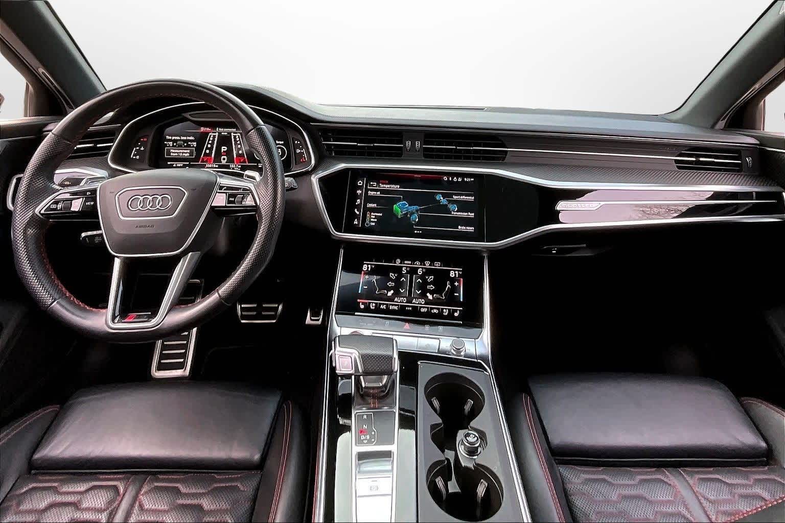 Thumbnail: 2021 Audi RS 6 - 14