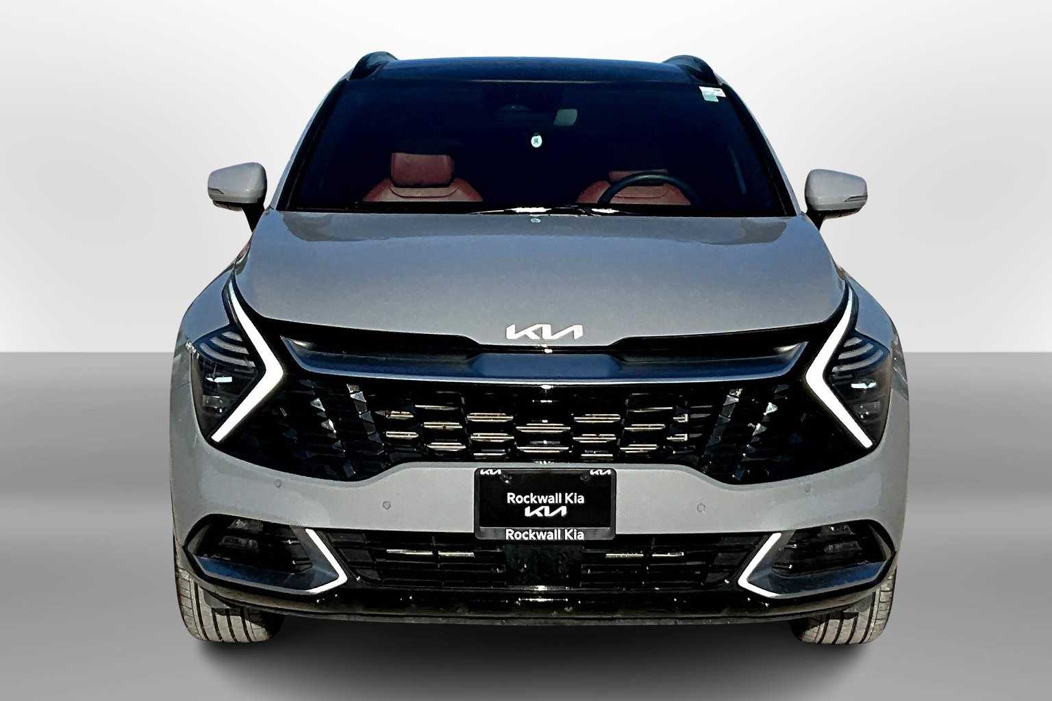 2024 Kia Sportage photo 2