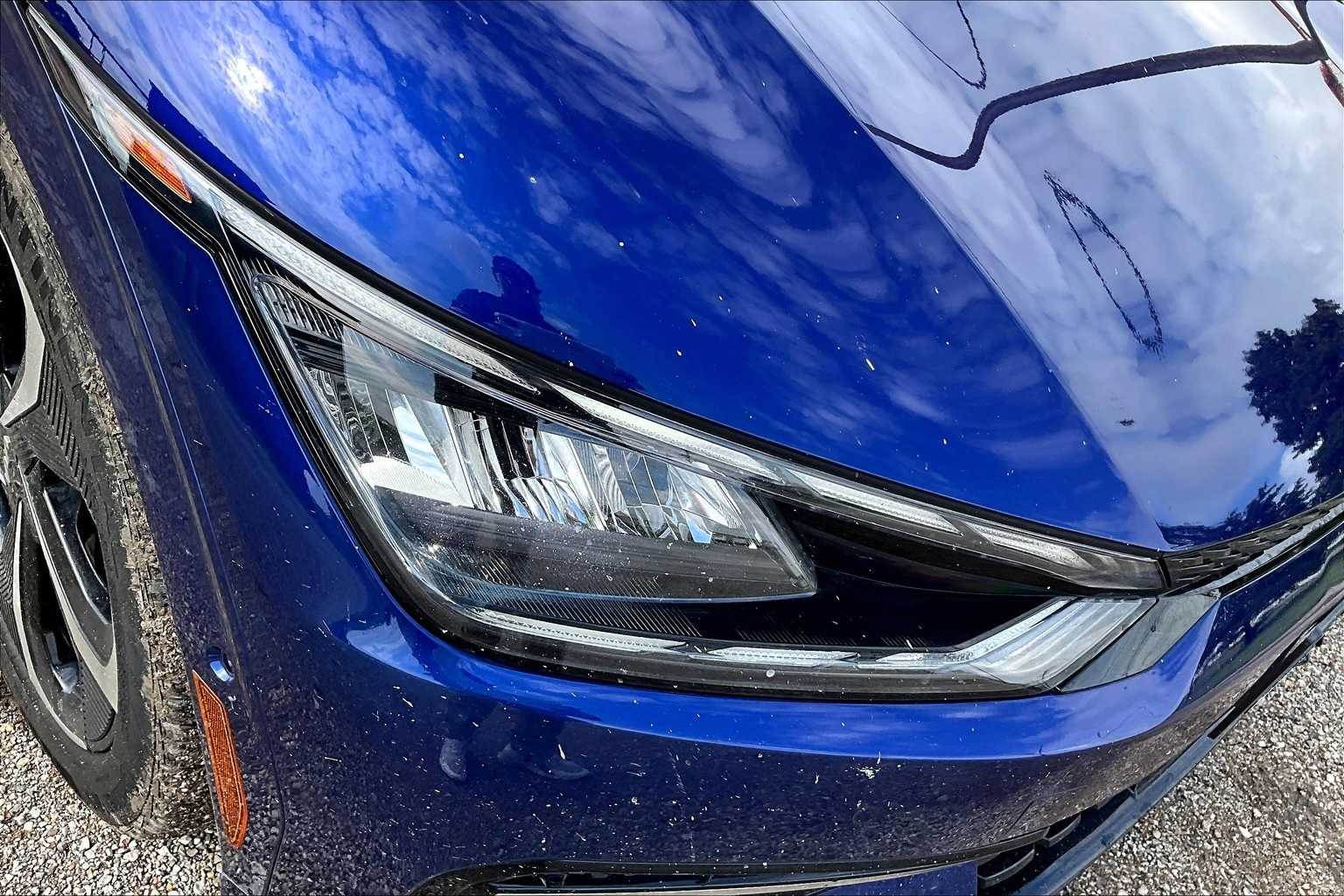 Thumbnail: 2022 Kia EV6 - 28