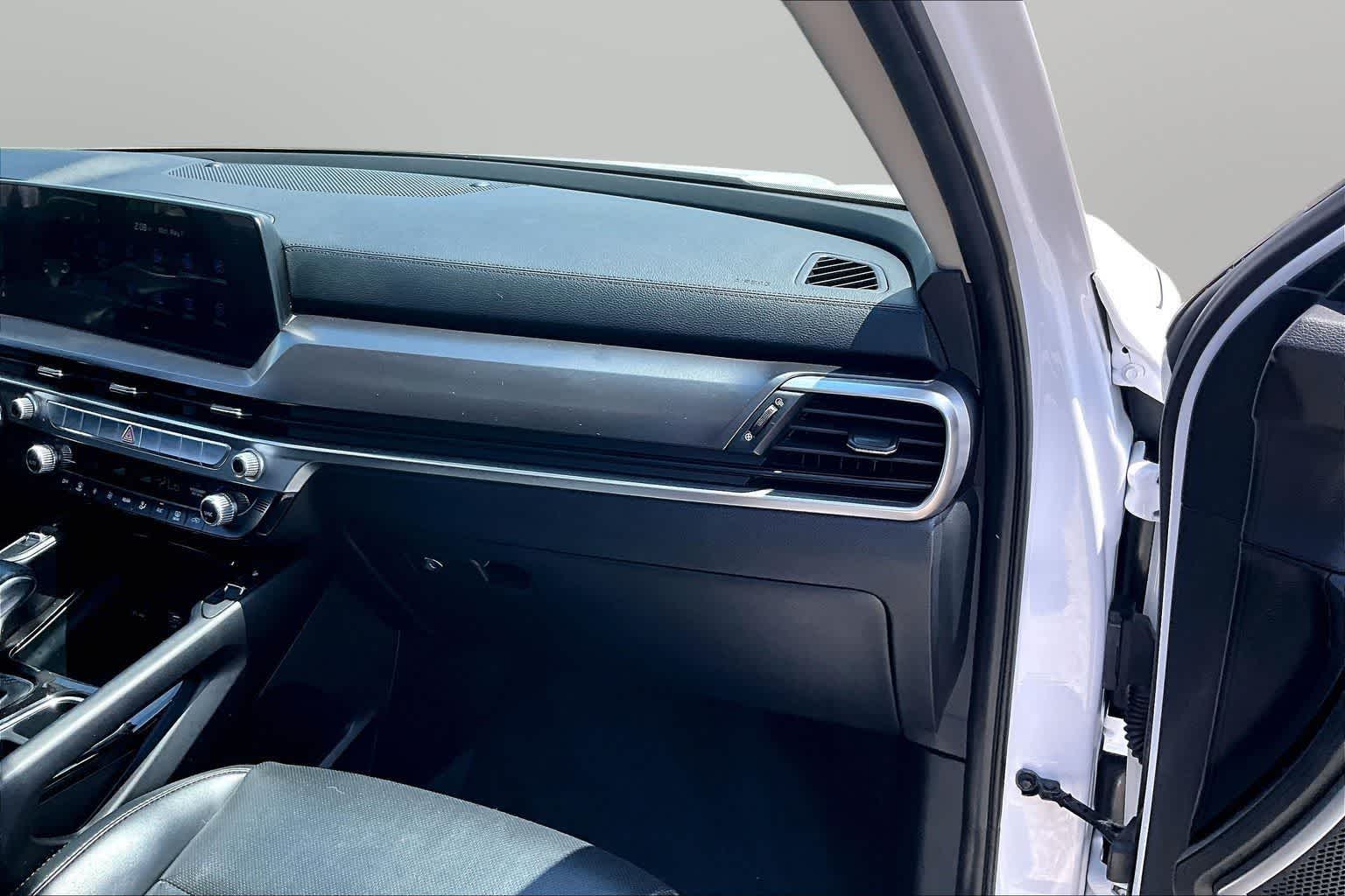 Thumbnail: 2024 Kia Telluride - 15