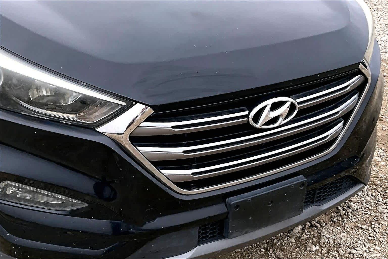 Thumbnail: 2016 Hyundai Tucson - 27