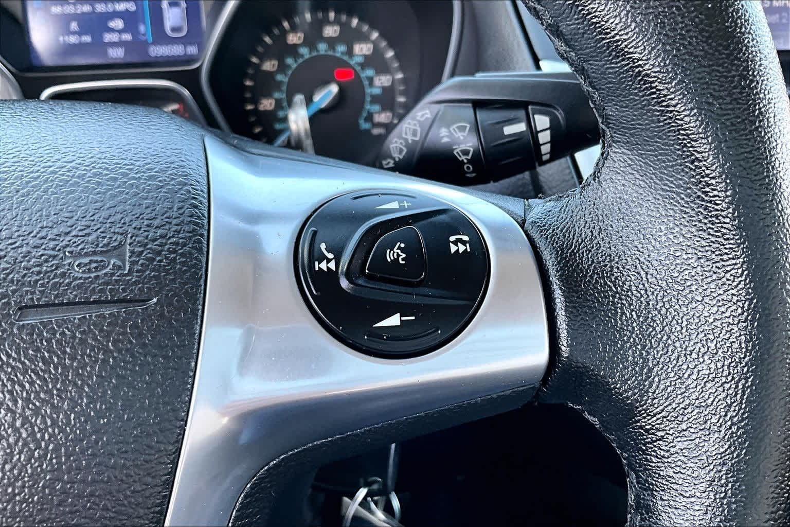 Thumbnail: 2014 Ford Focus - 20