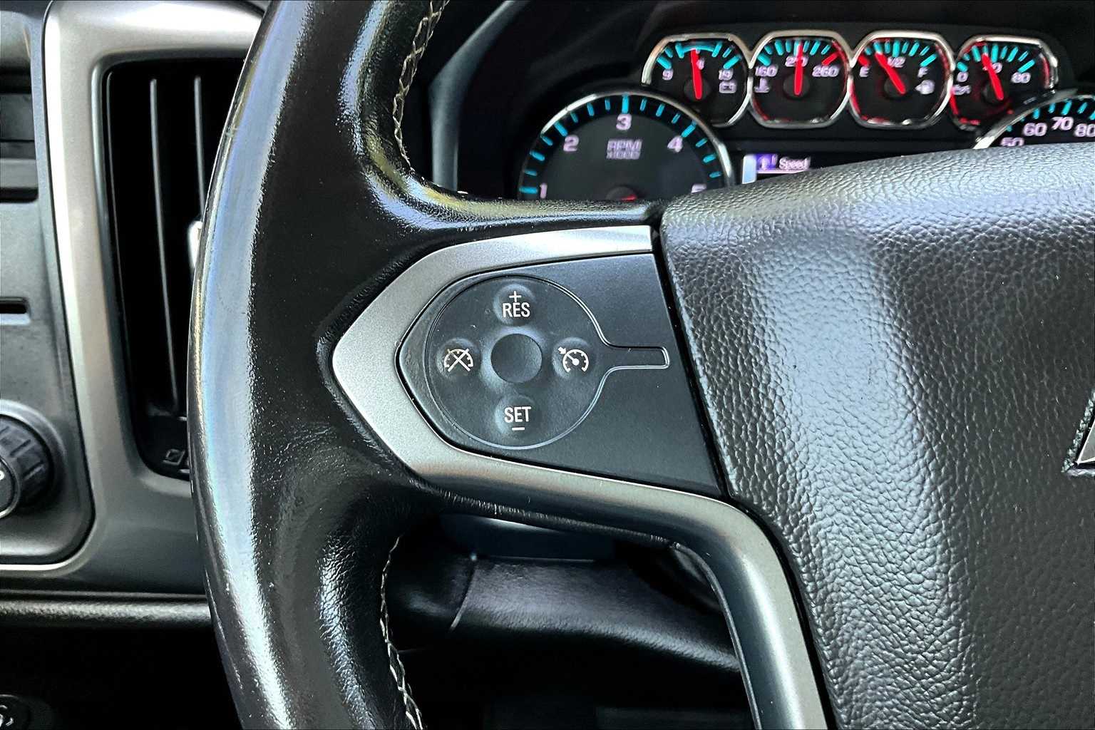 Thumbnail: 2018 Chevrolet Silverado 1500 - 19