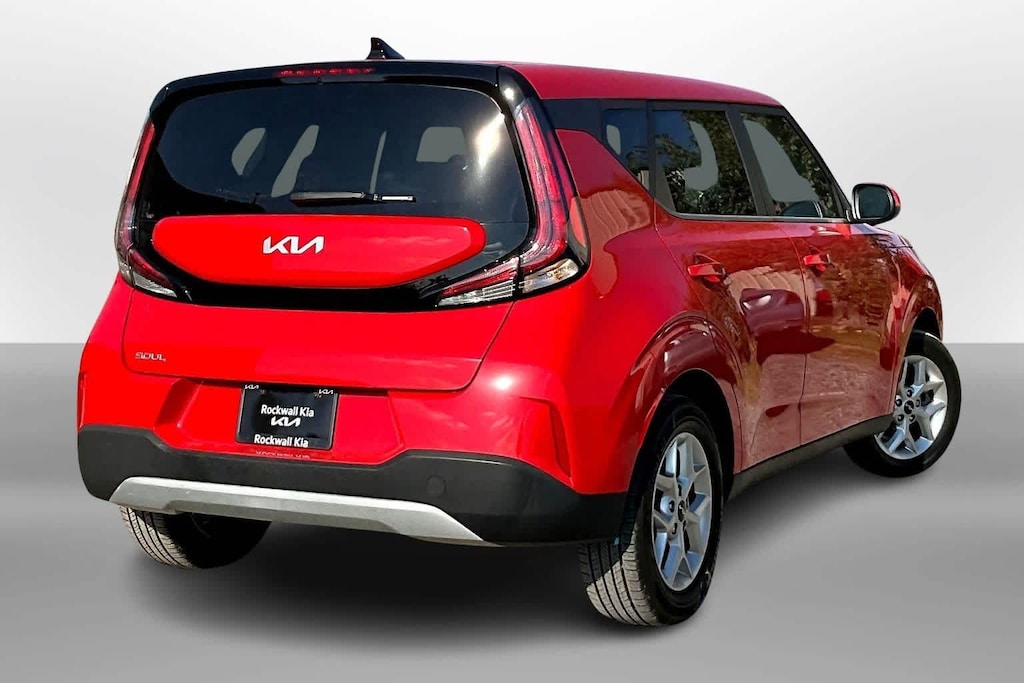 Certified 2023 Kia Soul LX Hatchback