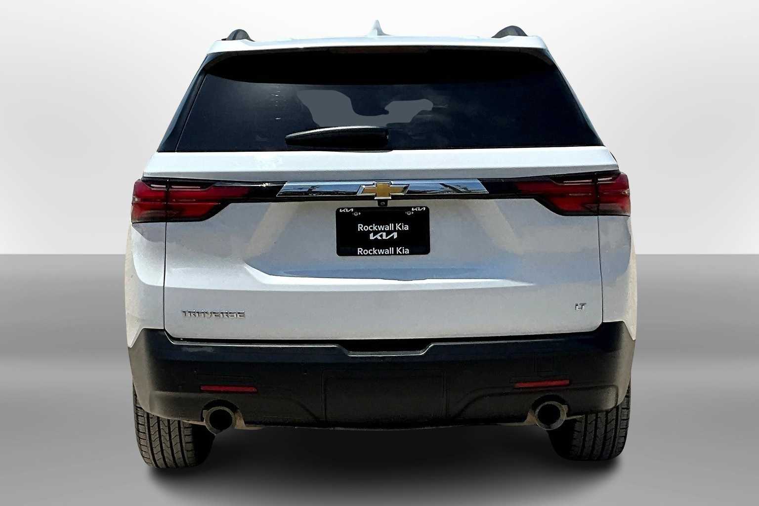 Thumbnail: 2022 Chevrolet Traverse - 4