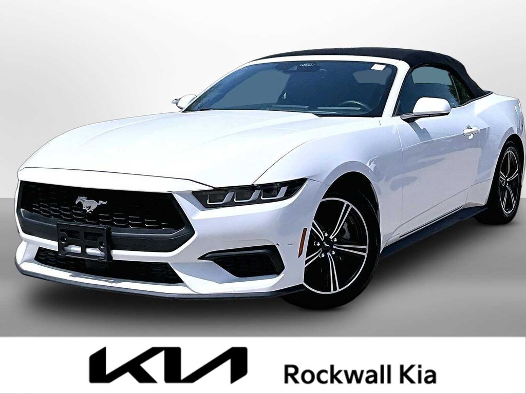 Used 2024 Ford Mustang Convertible