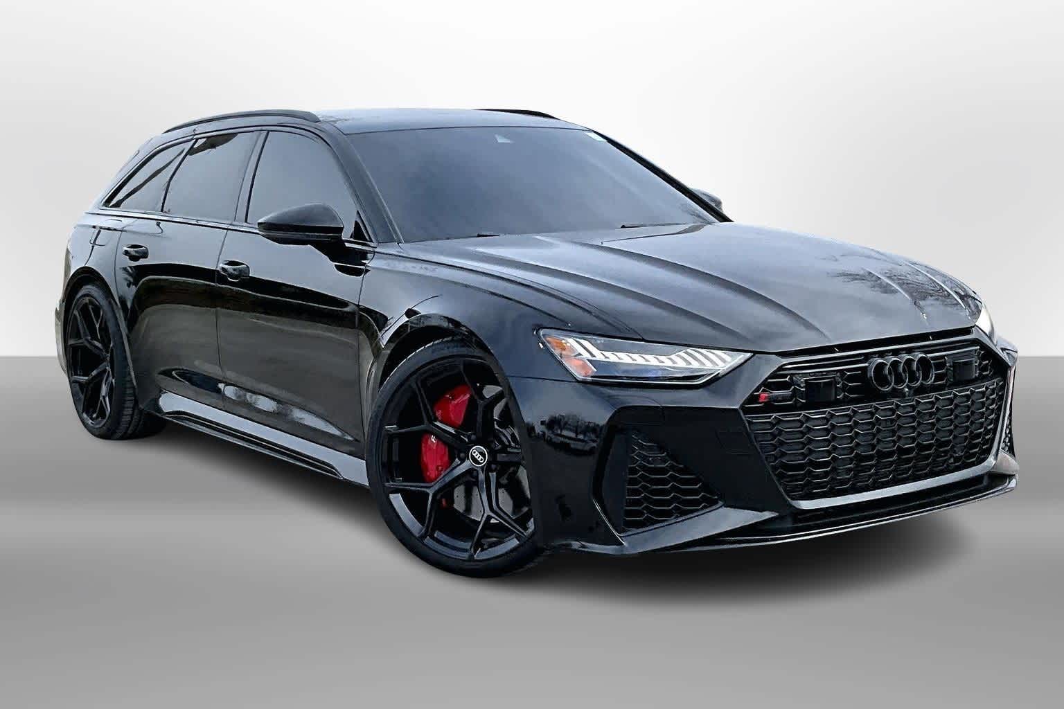Thumbnail: 2021 Audi RS 6 - 10