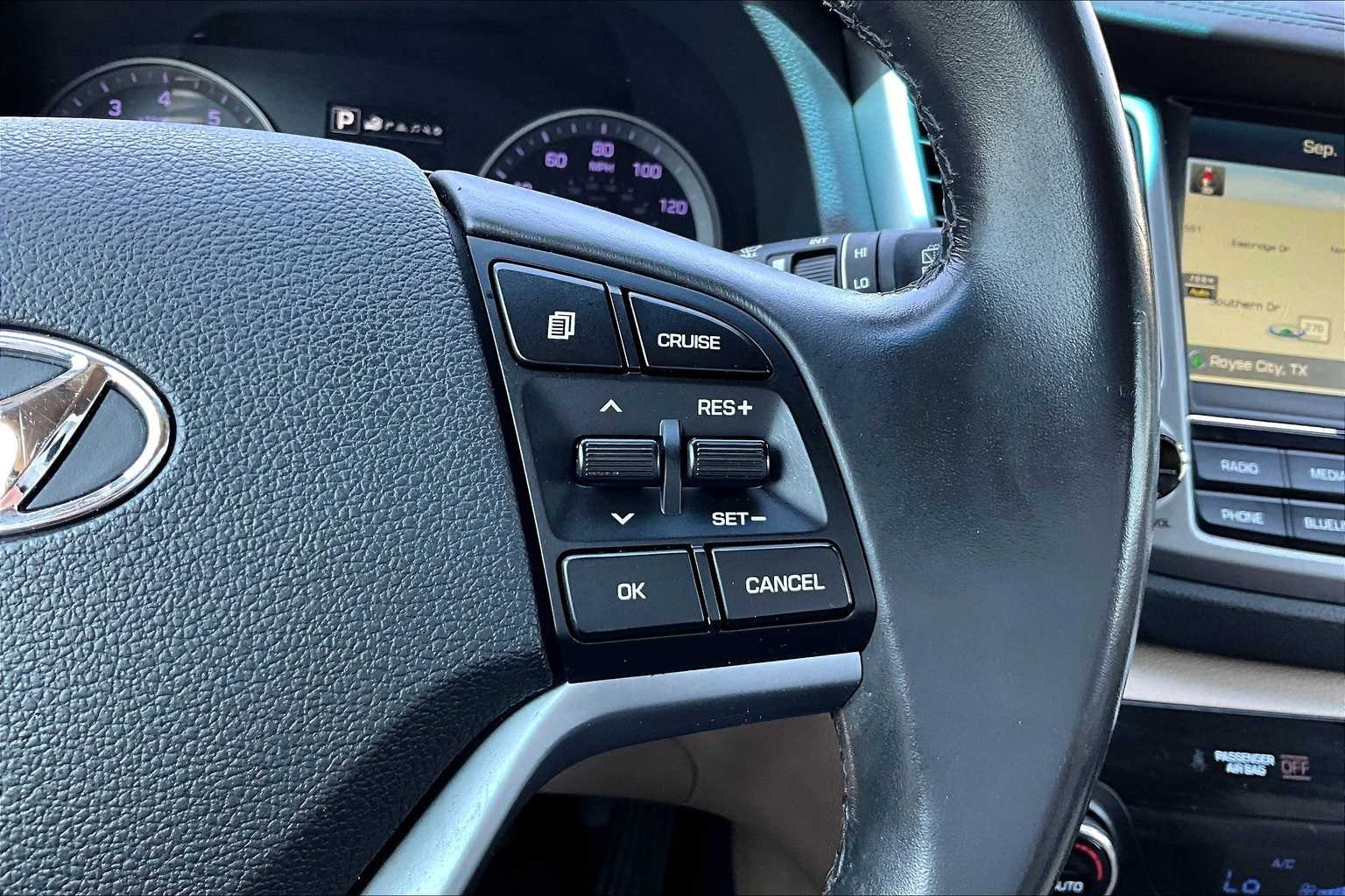 Thumbnail: 2016 Hyundai Tucson - 20