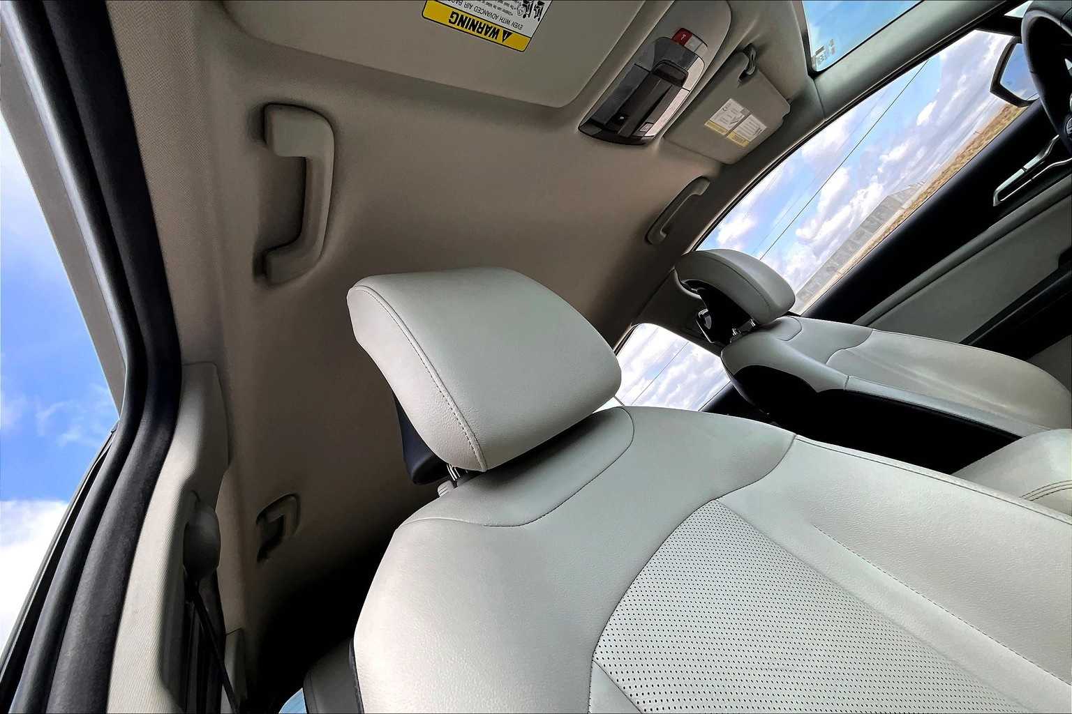 Thumbnail: 2023 Kia Sportage - 16