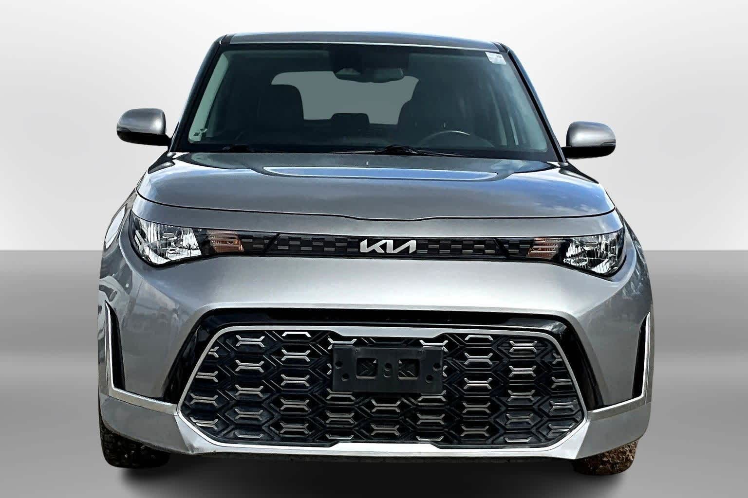 2023 Kia Soul GT-Line photo 3