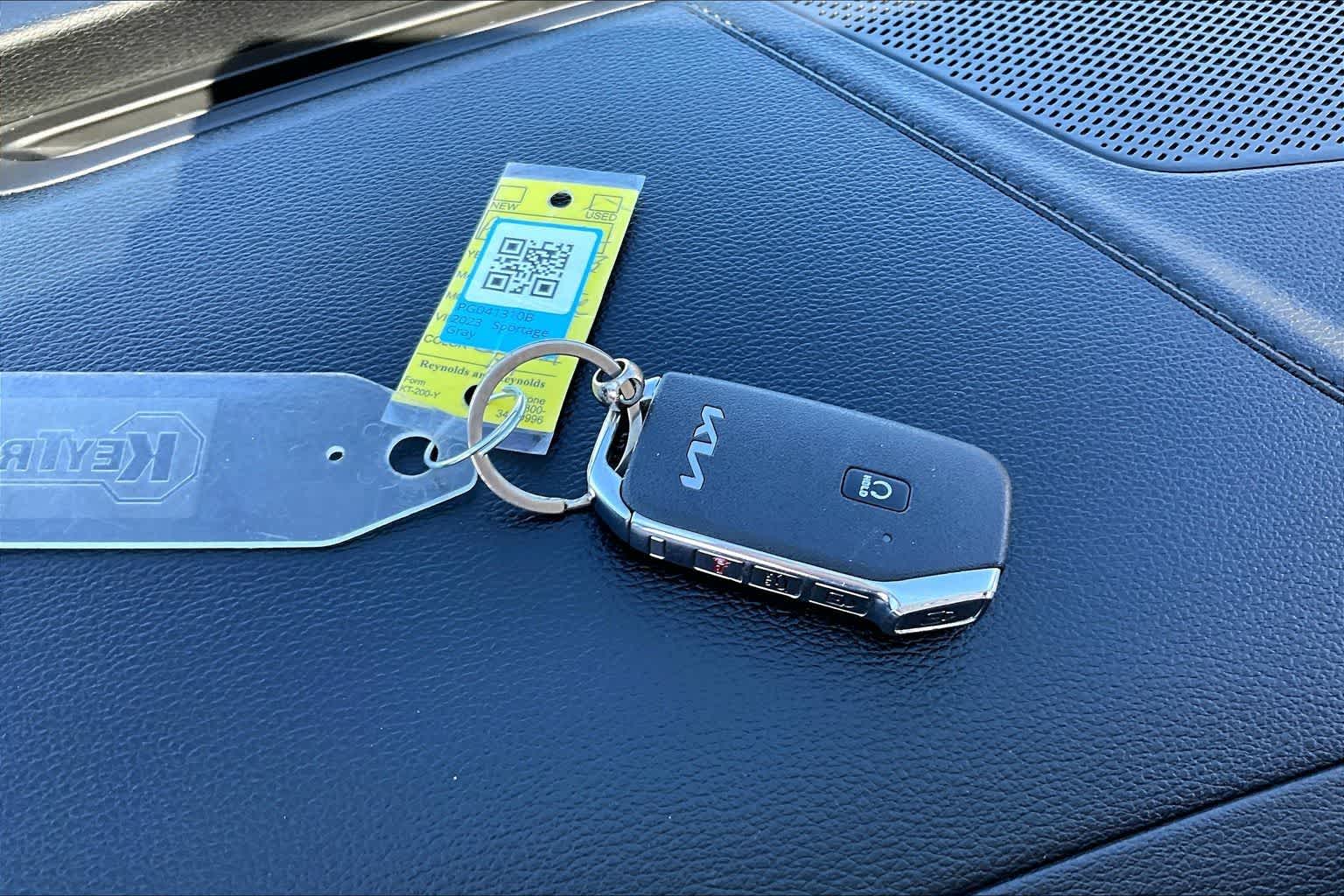 Thumbnail: 2023 Kia Sportage - 9