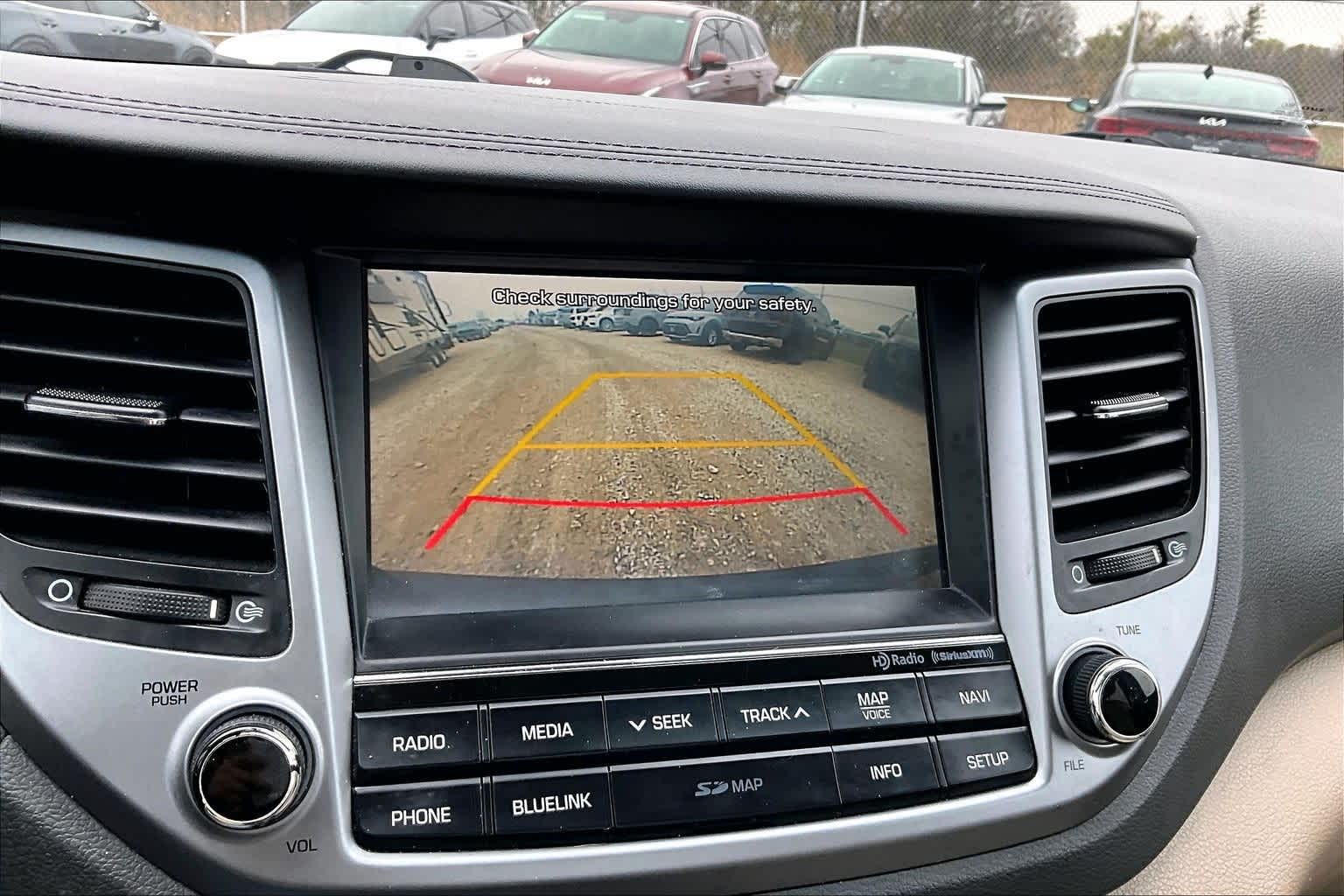 Thumbnail: 2016 Hyundai Tucson - 20