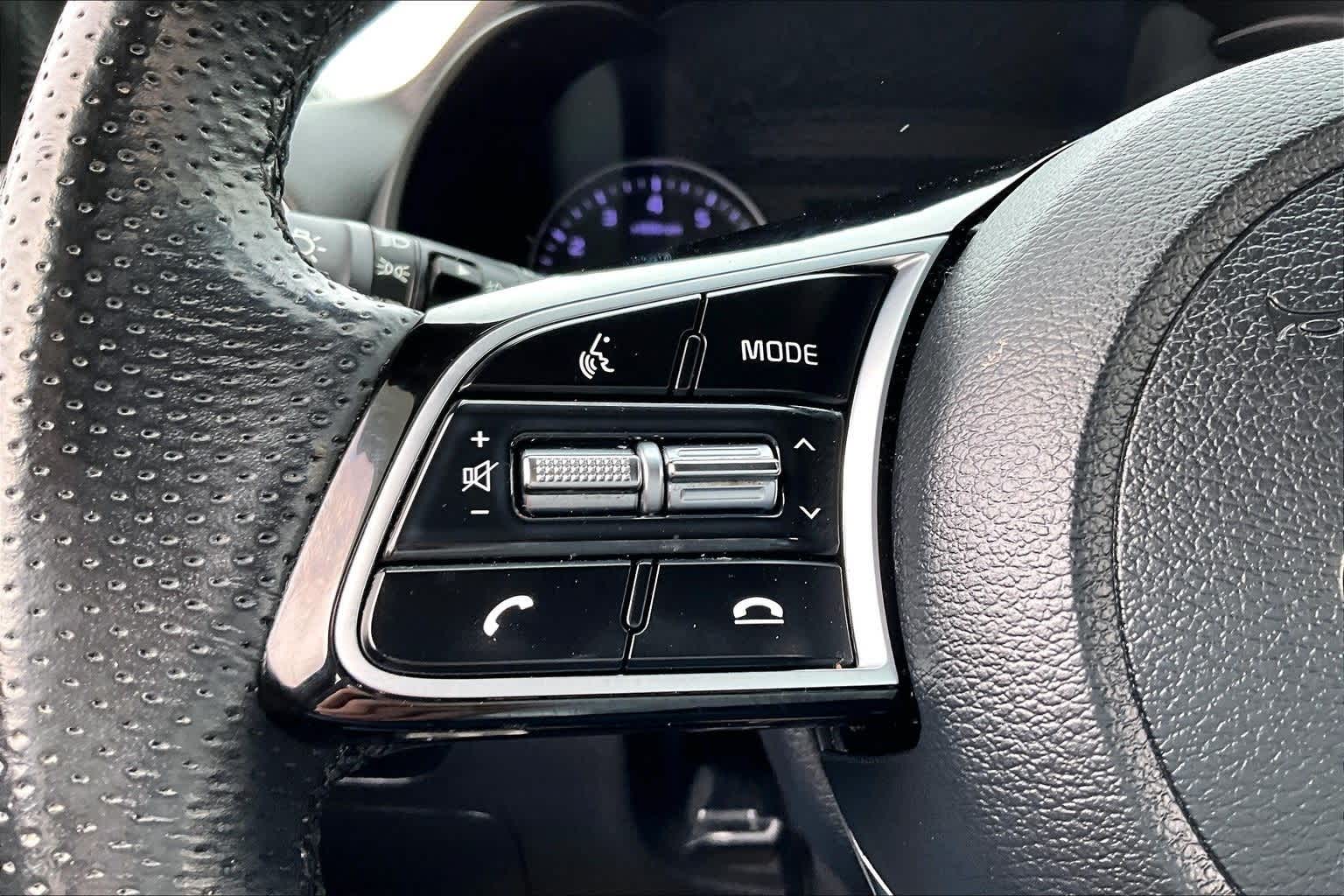 Thumbnail: 2021 Kia Forte - 17