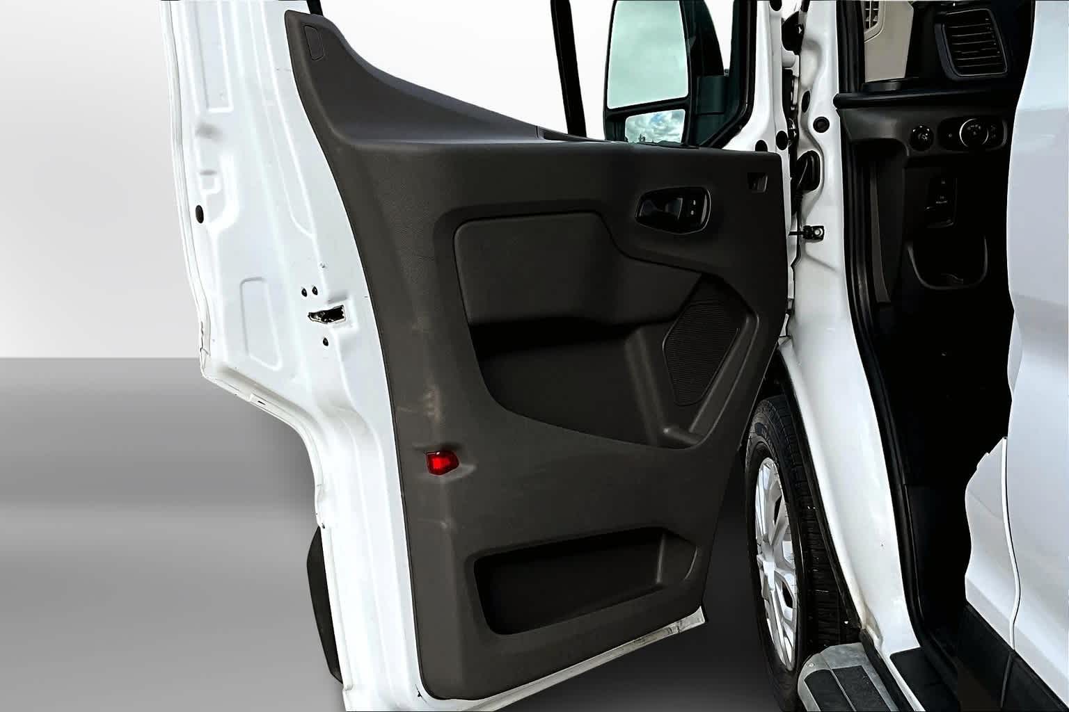 Thumbnail: 2021 Ford Transit Series - 17