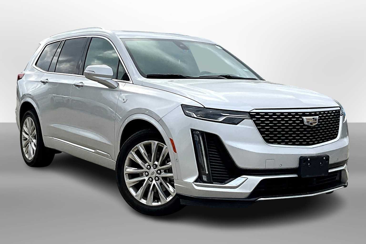 Thumbnail: 2020 Cadillac XT6 - 10