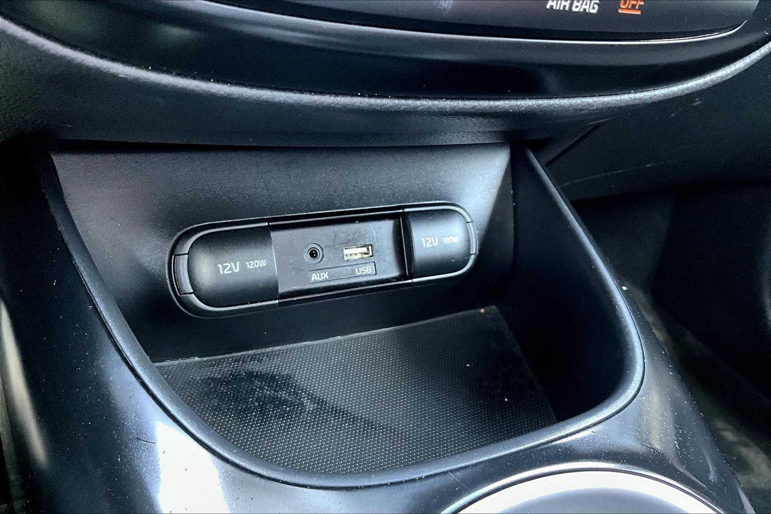 Thumbnail: 2019 Kia Soul - 23