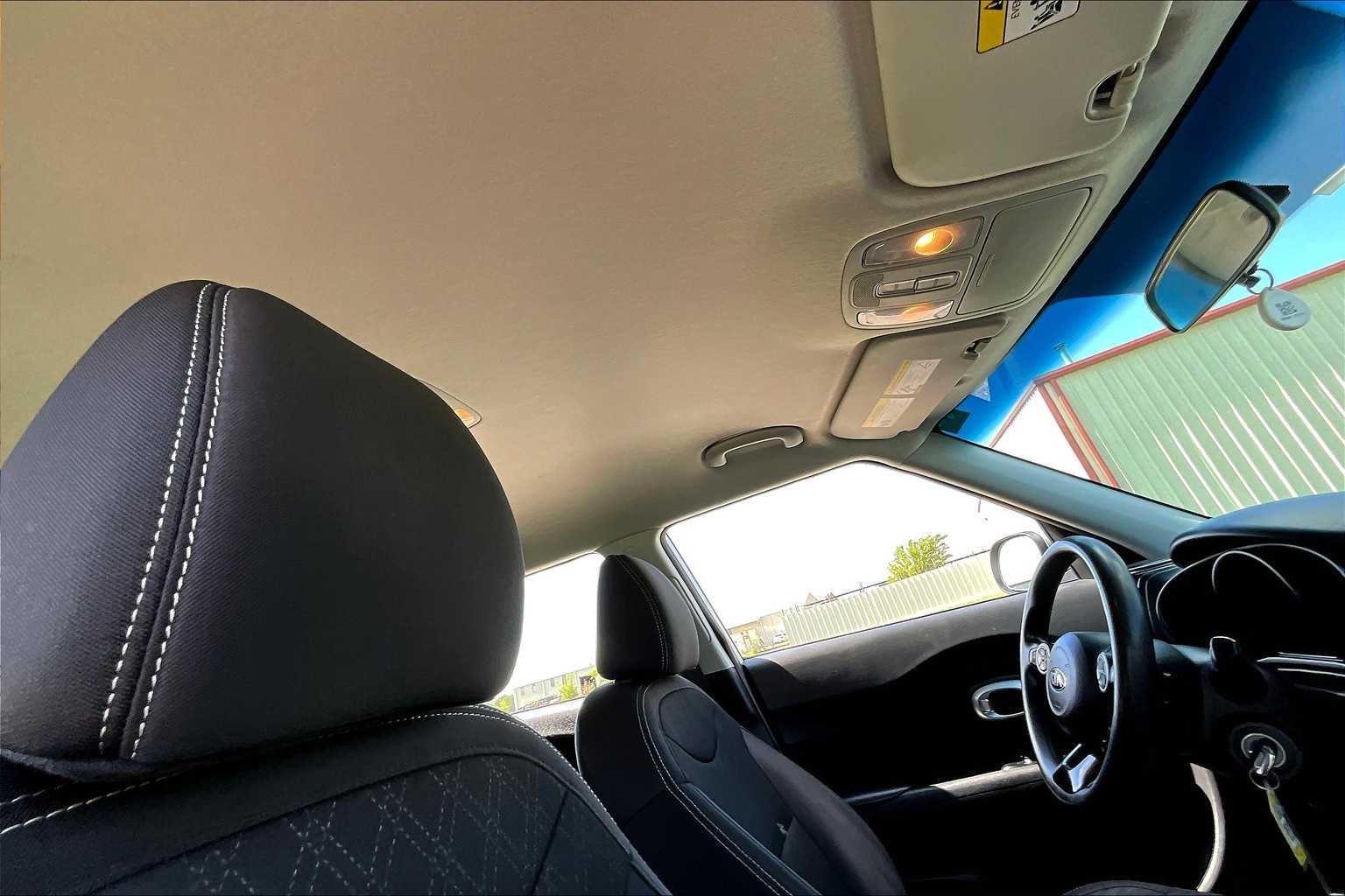 Thumbnail: 2019 Kia Soul - 16
