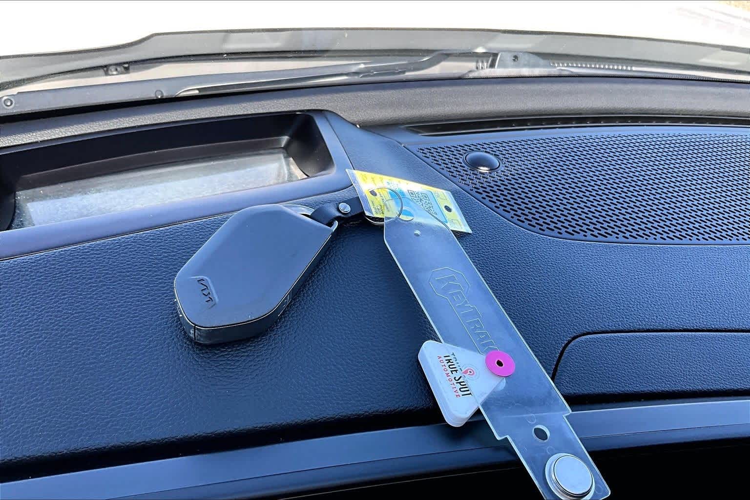 Thumbnail: 2024 Kia Telluride - 9