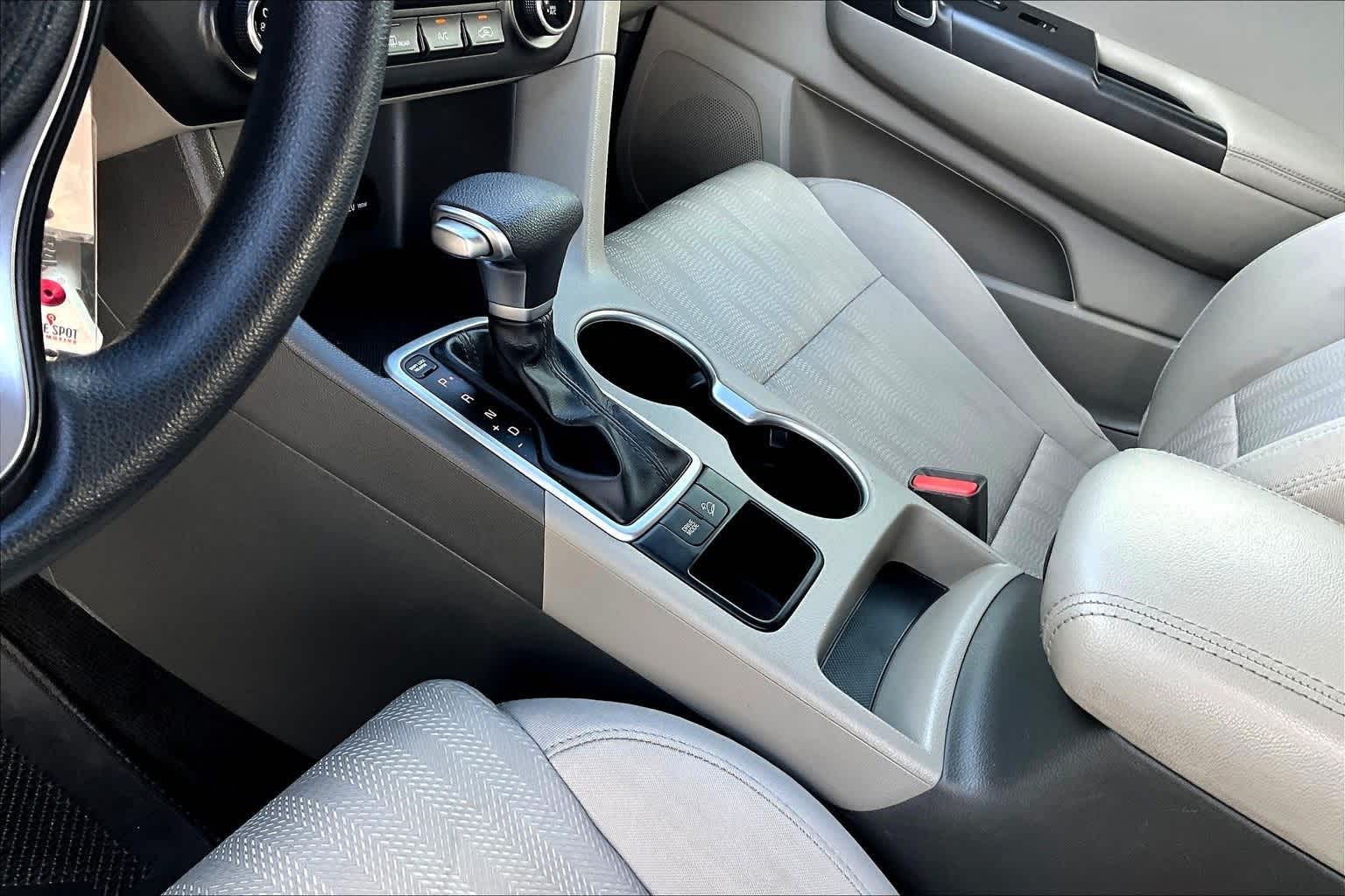 Thumbnail: 2017 Kia Sportage - 13