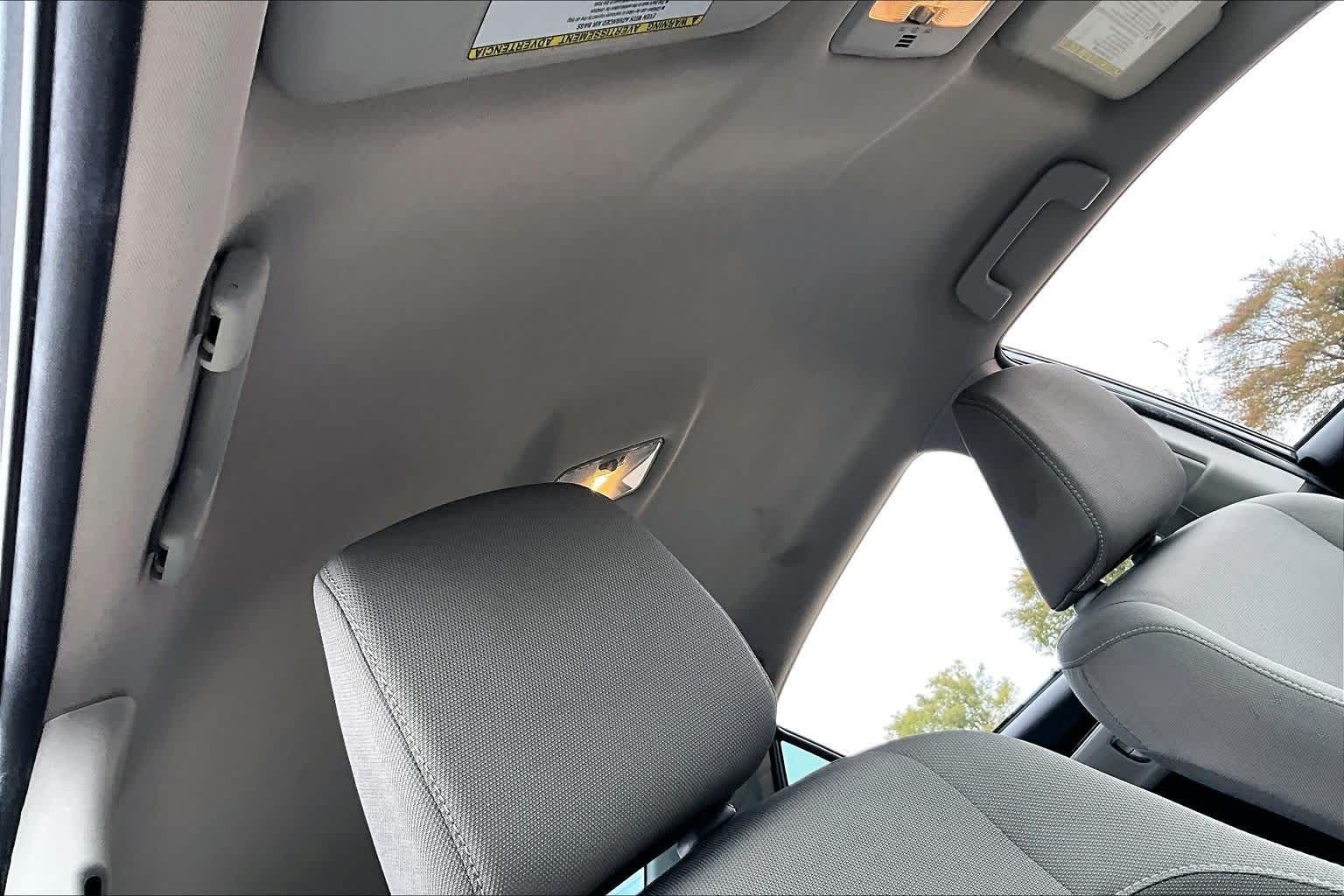 Thumbnail: 2018 Toyota Corolla - 16