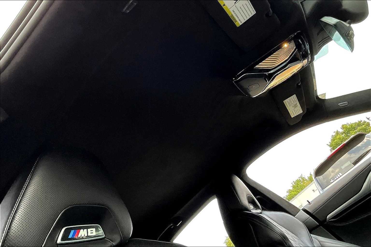 Thumbnail: 2022 BMW M8 - 17