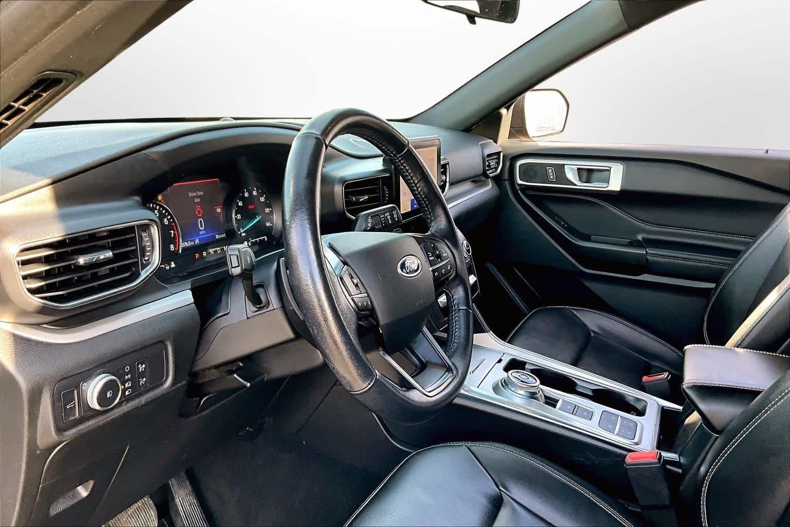 Thumbnail: 2020 Ford Explorer - 10