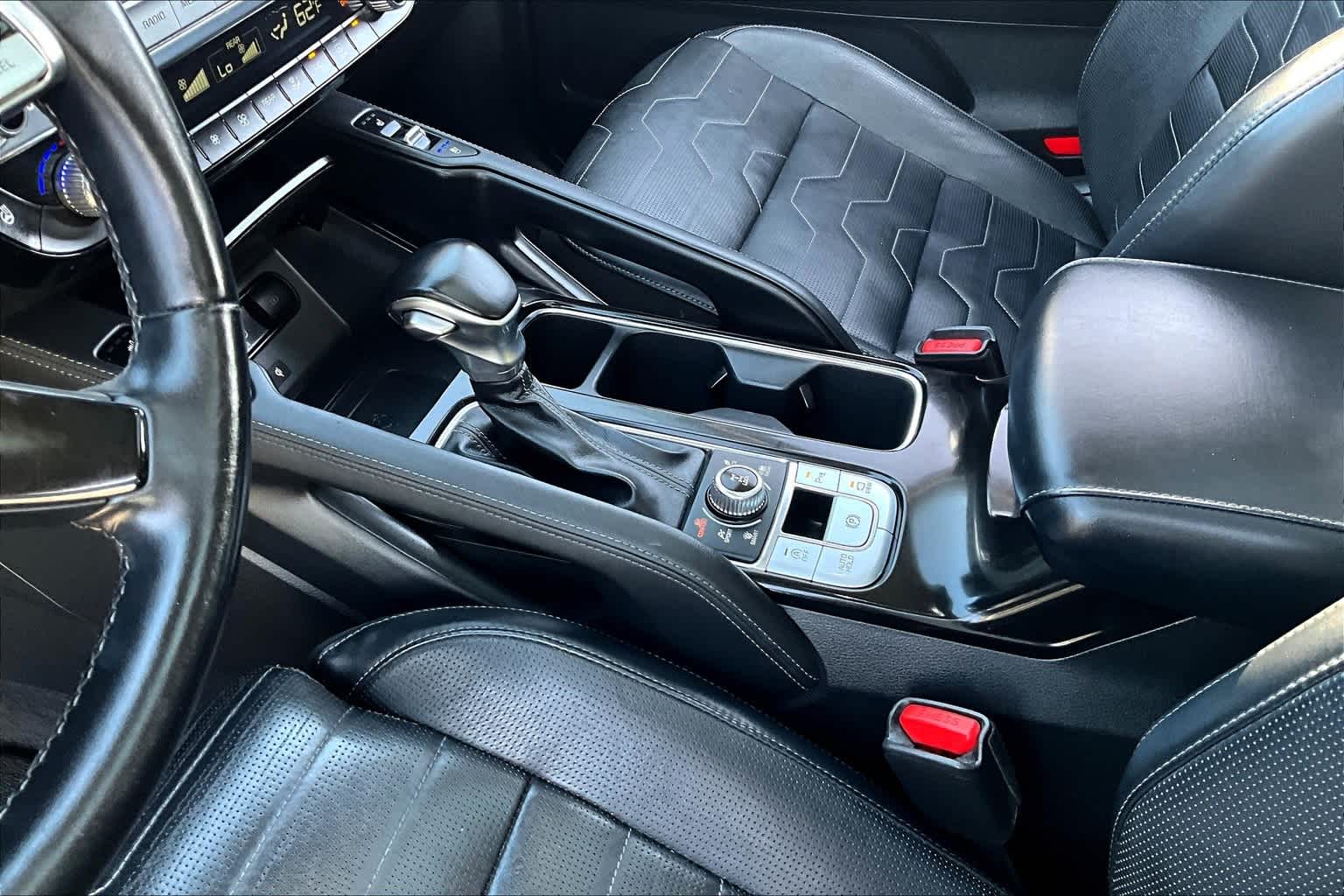 Thumbnail: 2022 Kia Telluride - 14
