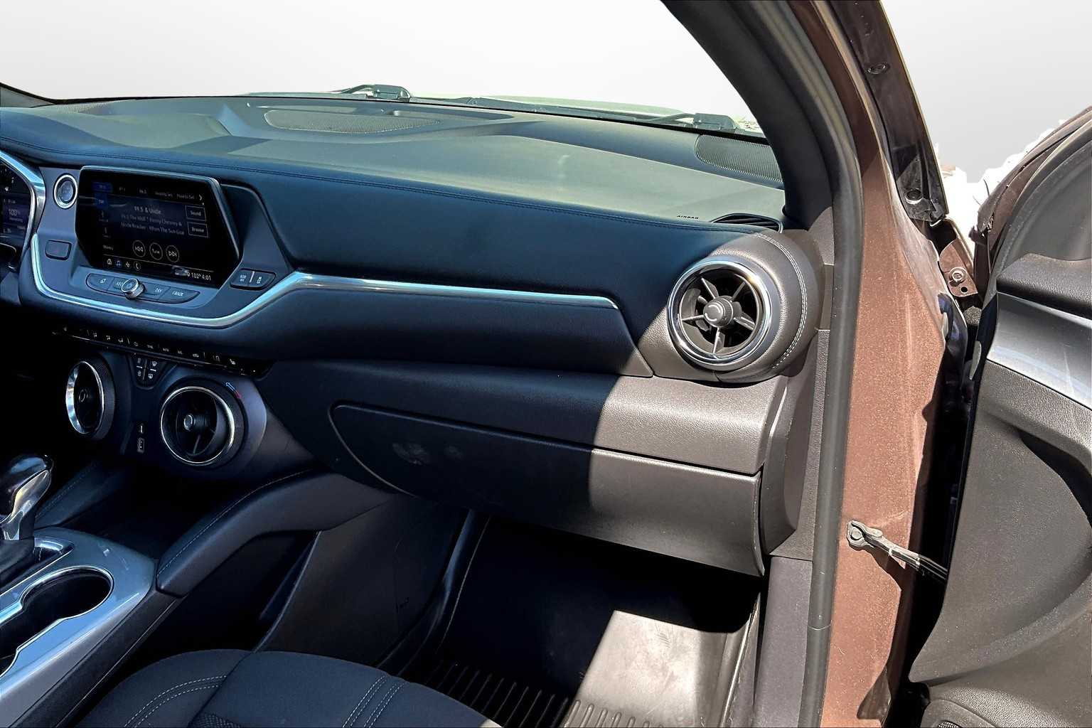 Thumbnail: 2019 Chevrolet Blazer - 15