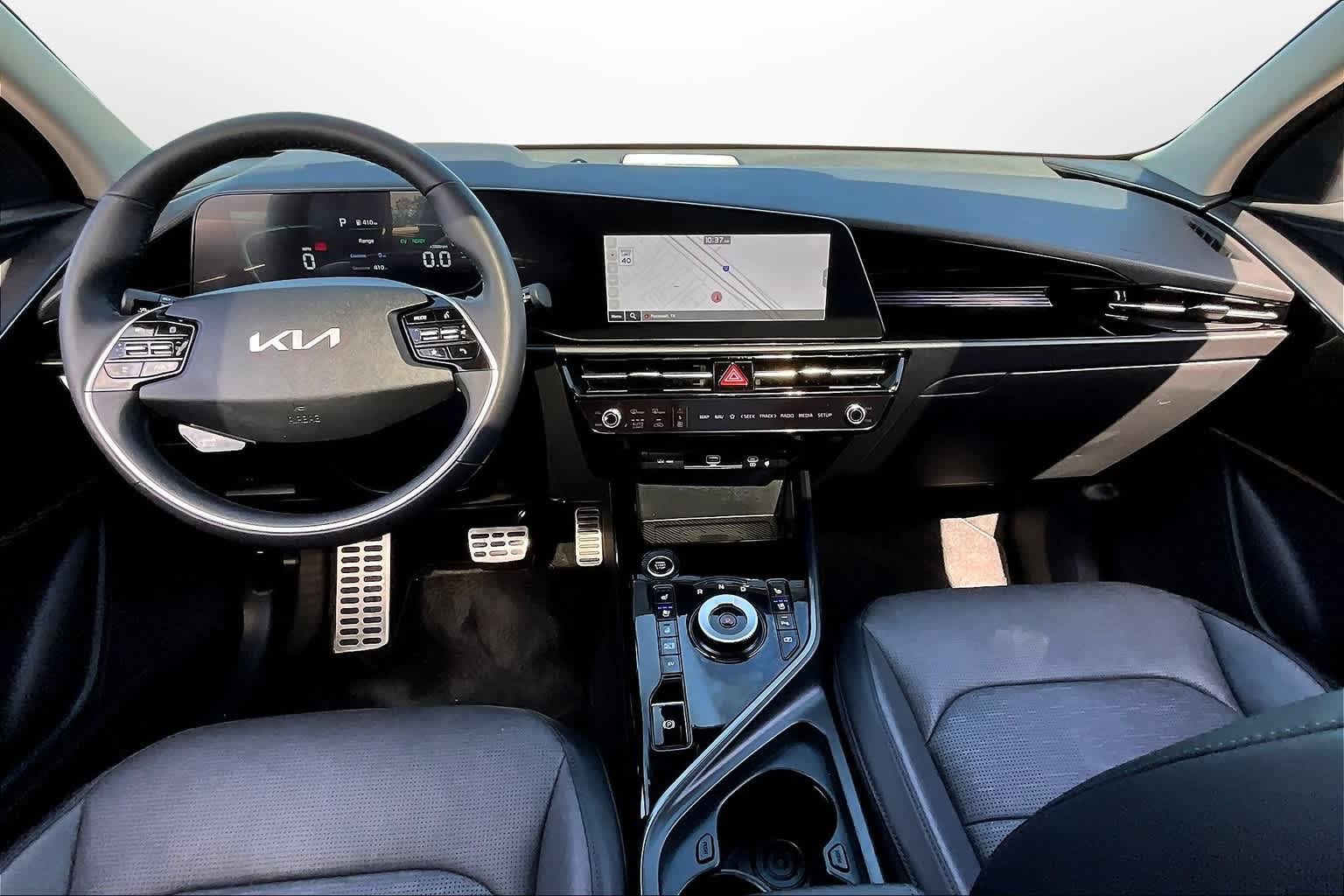 2023 Kia Niro SX Touring 15